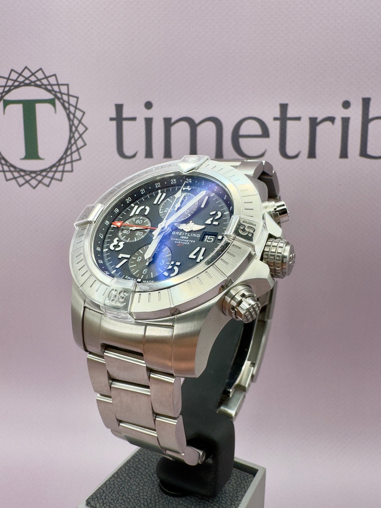 2023 Breitling Avenger Chronograph GMT - 45MM - A24315 - Full Set - Warranty