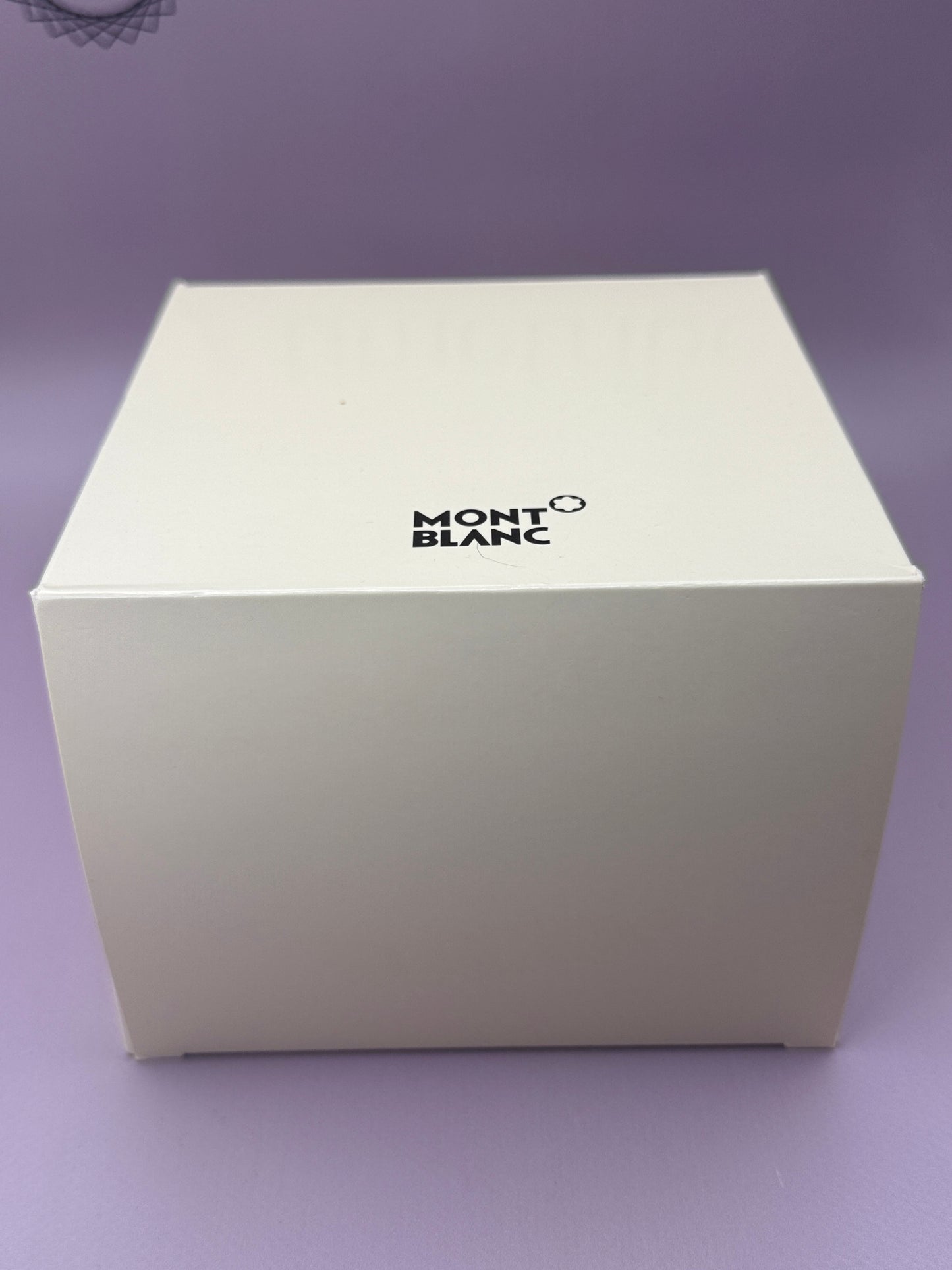 2025 *NEW/UNWORN* Montblanc Star Legacy 32mm Small Second Diamond Dial