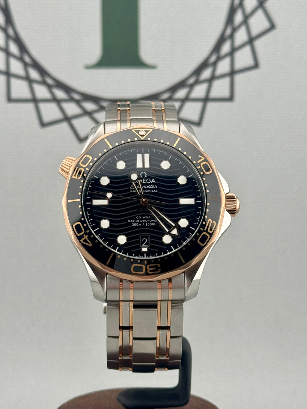 2022 Omega SeaMaster 300m 42mm Steel & 18k Sedna Gold Auto Full Set PX Poss