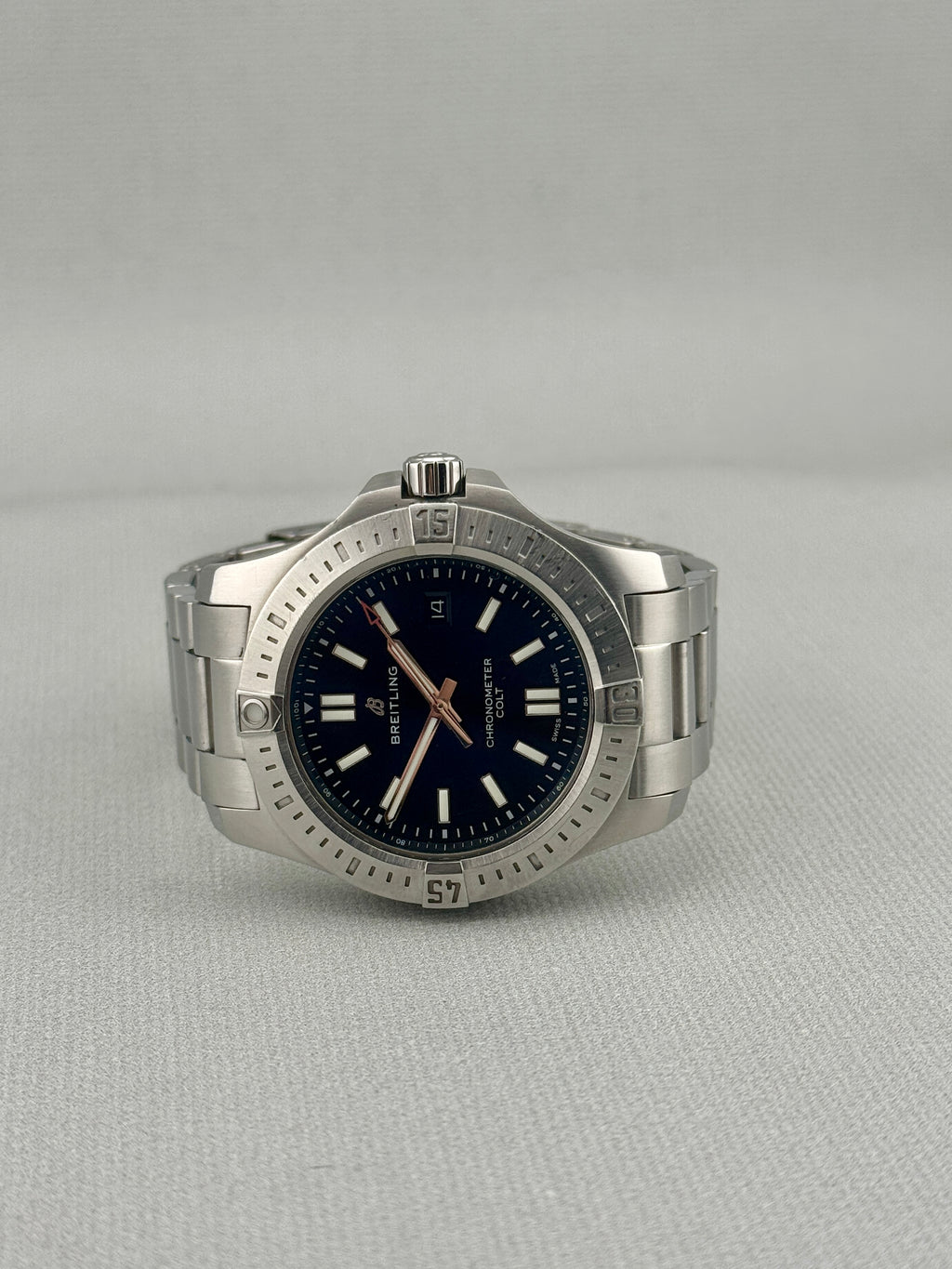 Breitling Colt Avenger A17388 44m Automatic Full Set Part X/Finance poss