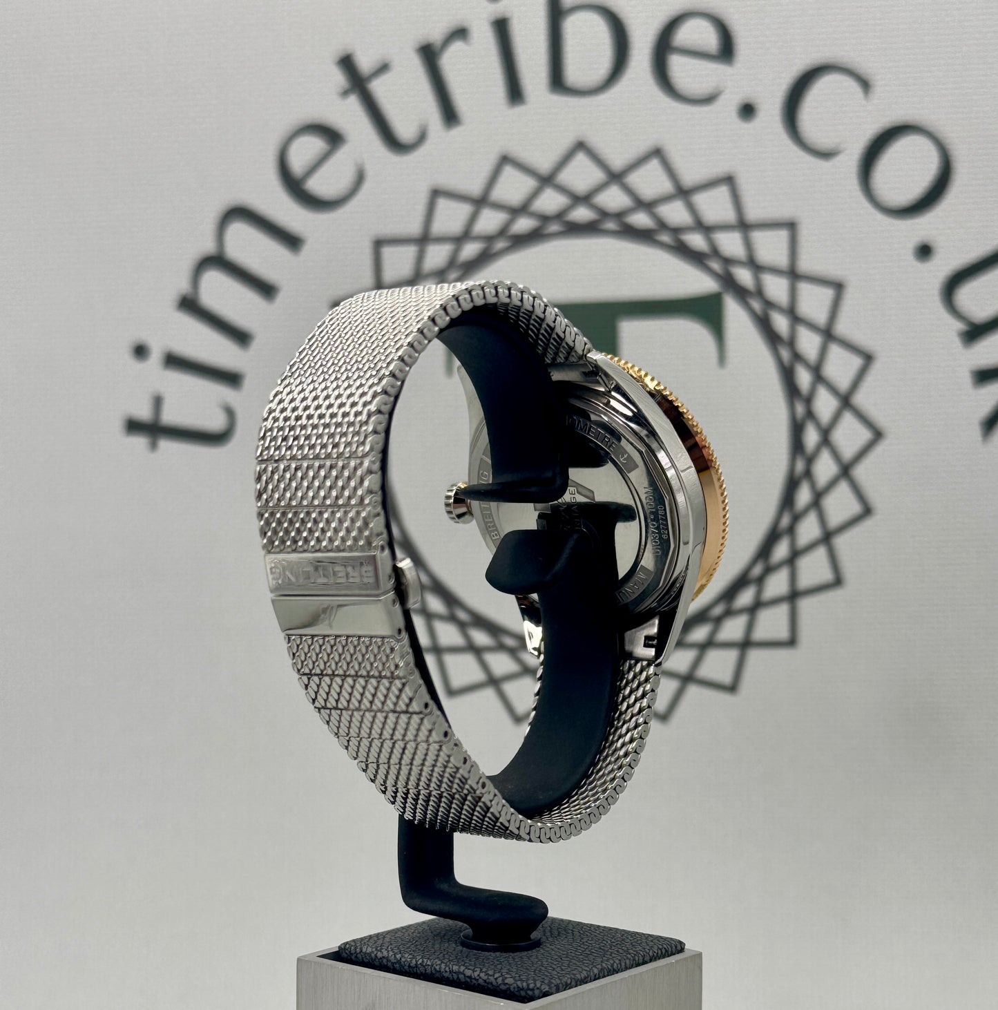 Breitling Superocean Heritage 57 Men's Used Watch - 42mm - U10370 - Full Set