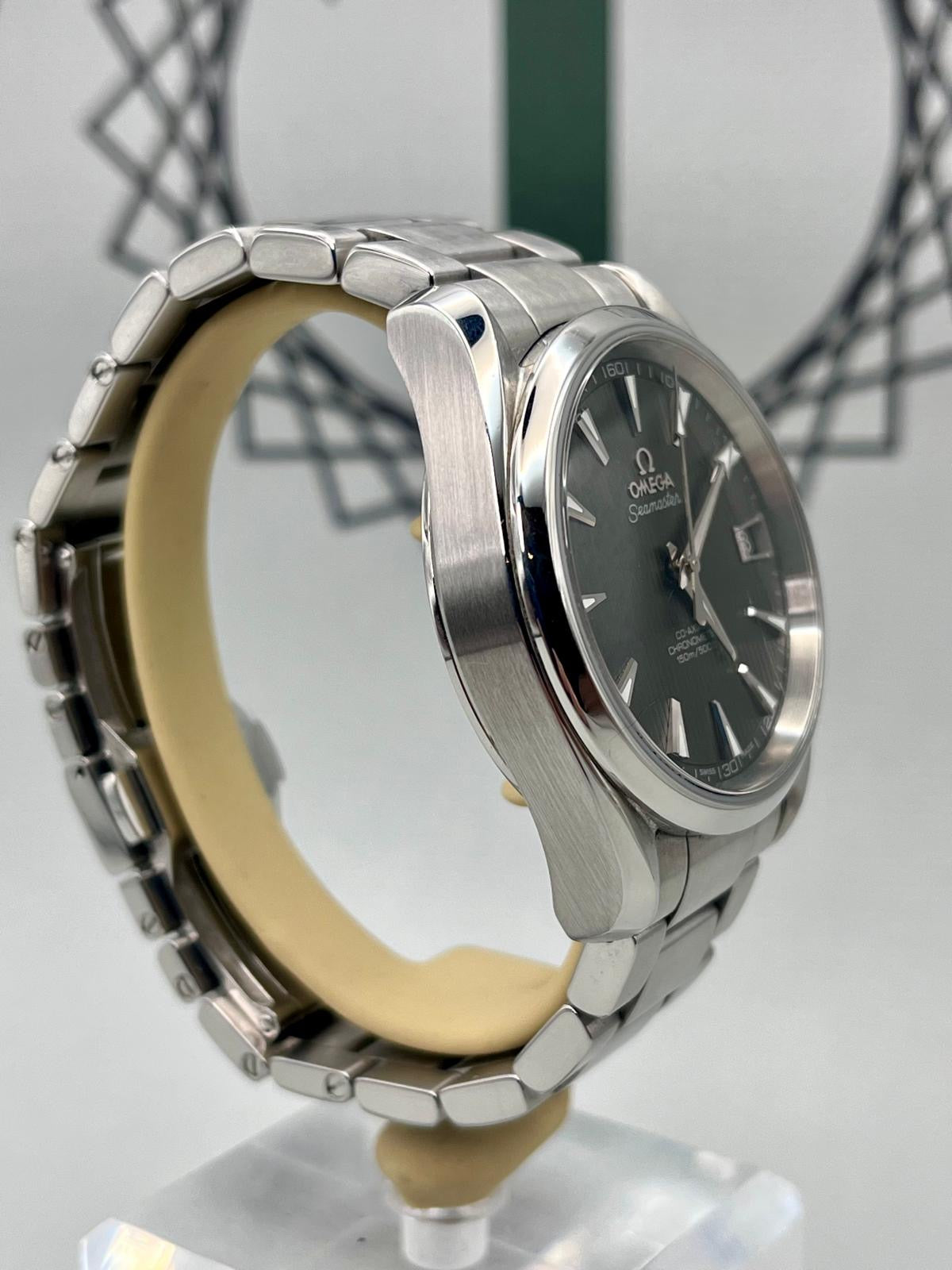 OMEGA Seamaster AquaTerra - 39mm - 231.10.39.21.06.001 - Full Set