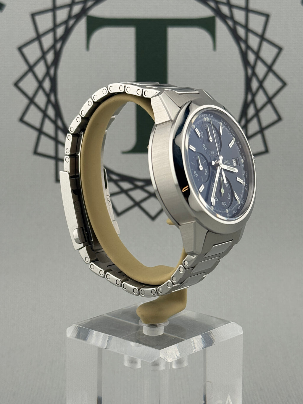 IWC Ingenieur Chronograph IW380802 42mm Full Set PX Welcome