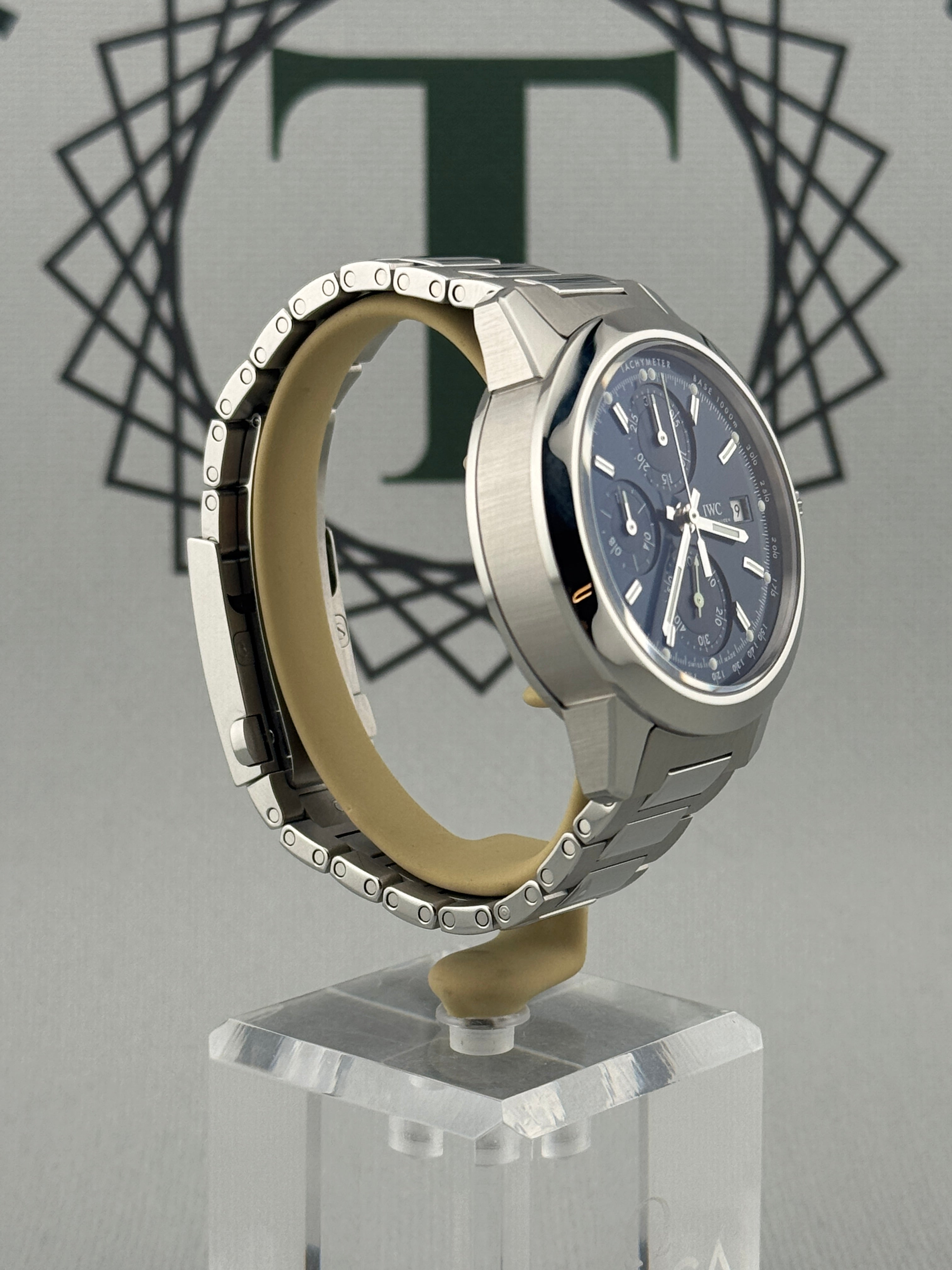 IWC Ingenieur Chronograph IW380802 42mm Full Set PX Welcome