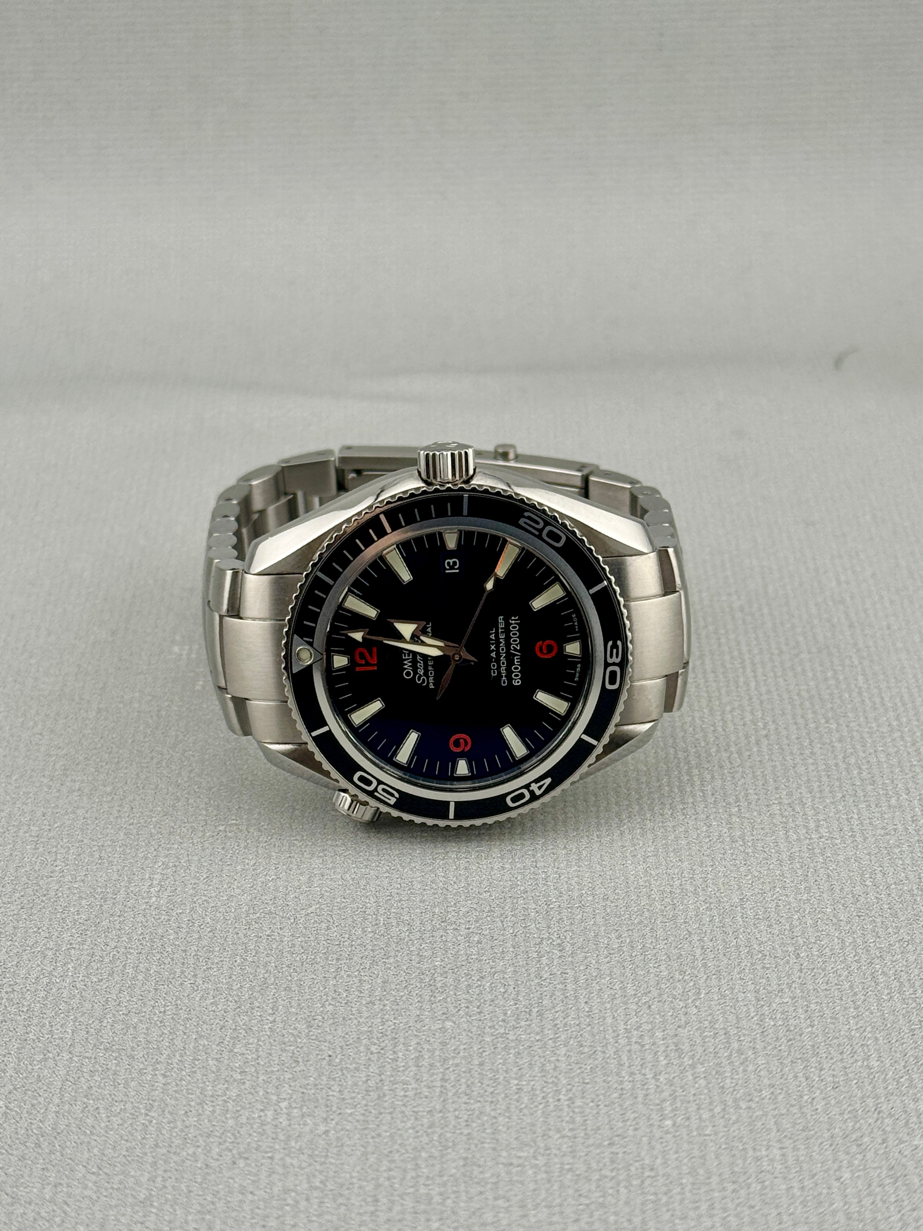 Omega SeaMaster Planet Ocean 42mm 2201.51 Auto Full Set PX Poss