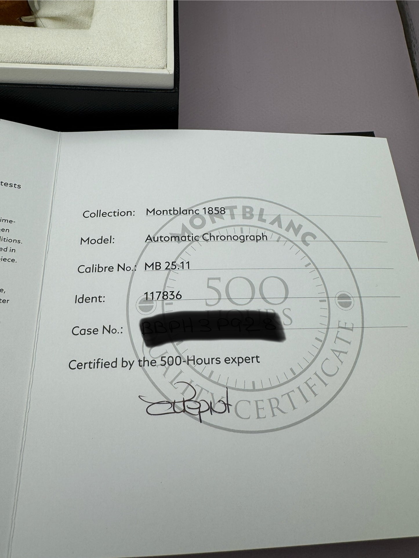 2025 **NEW/UNWORN** Montblanc 1858 Chrono - 42mm - Automatic - MB117836