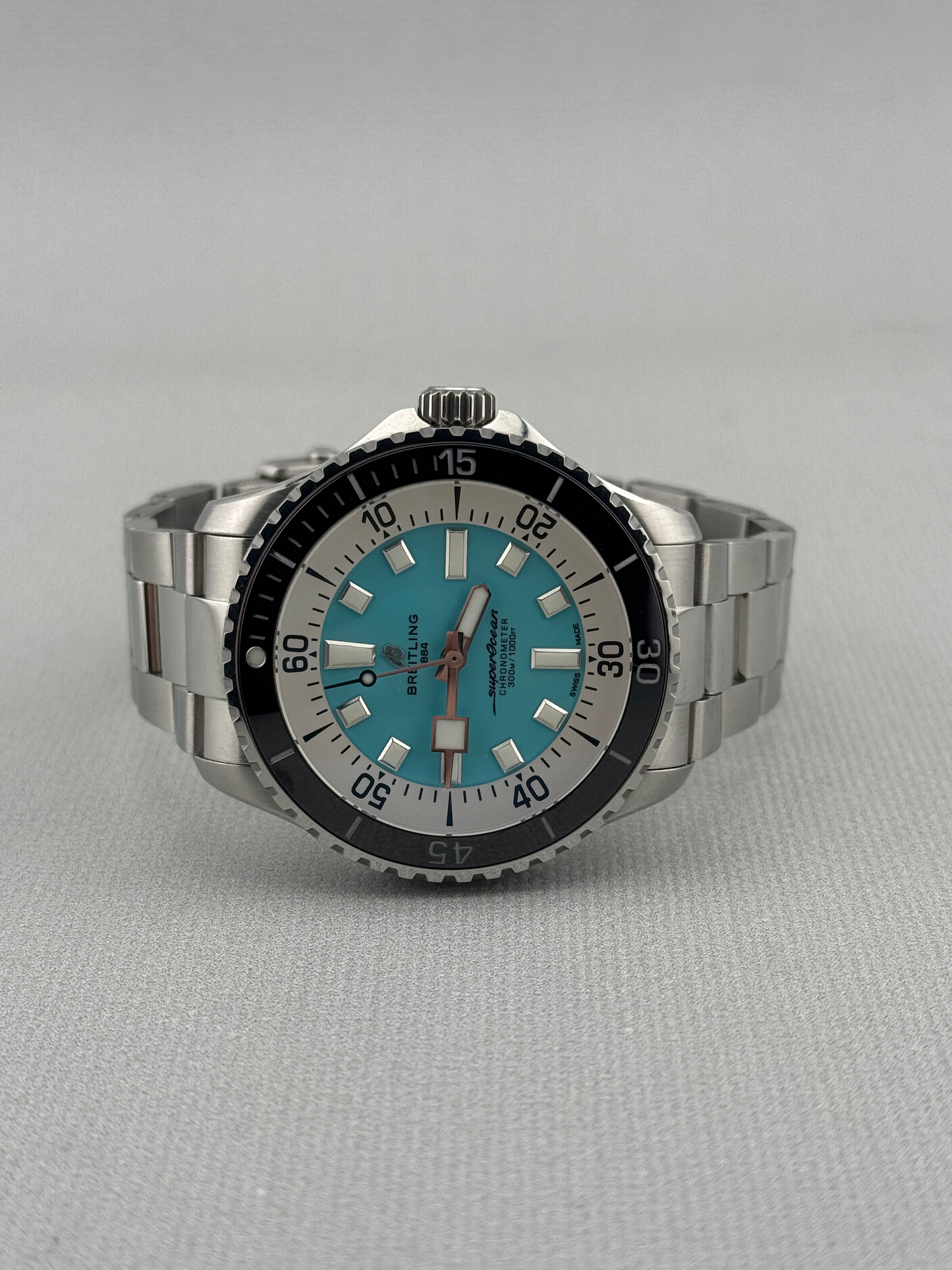 2022 Breitling Superocean Automatic Turquoise 44m A17376 Full Set PX Welcome