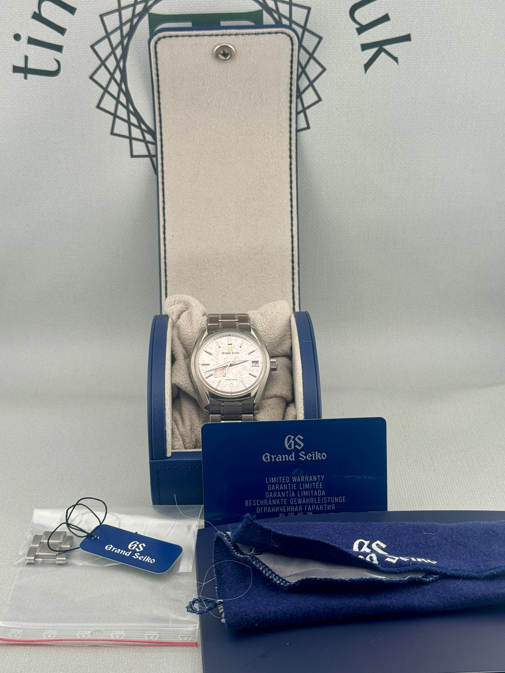 2025 GRAND SEIKO SBGA413G Spring Drive 'Shunbun Cherry Blossom' 40mm PX Welcome