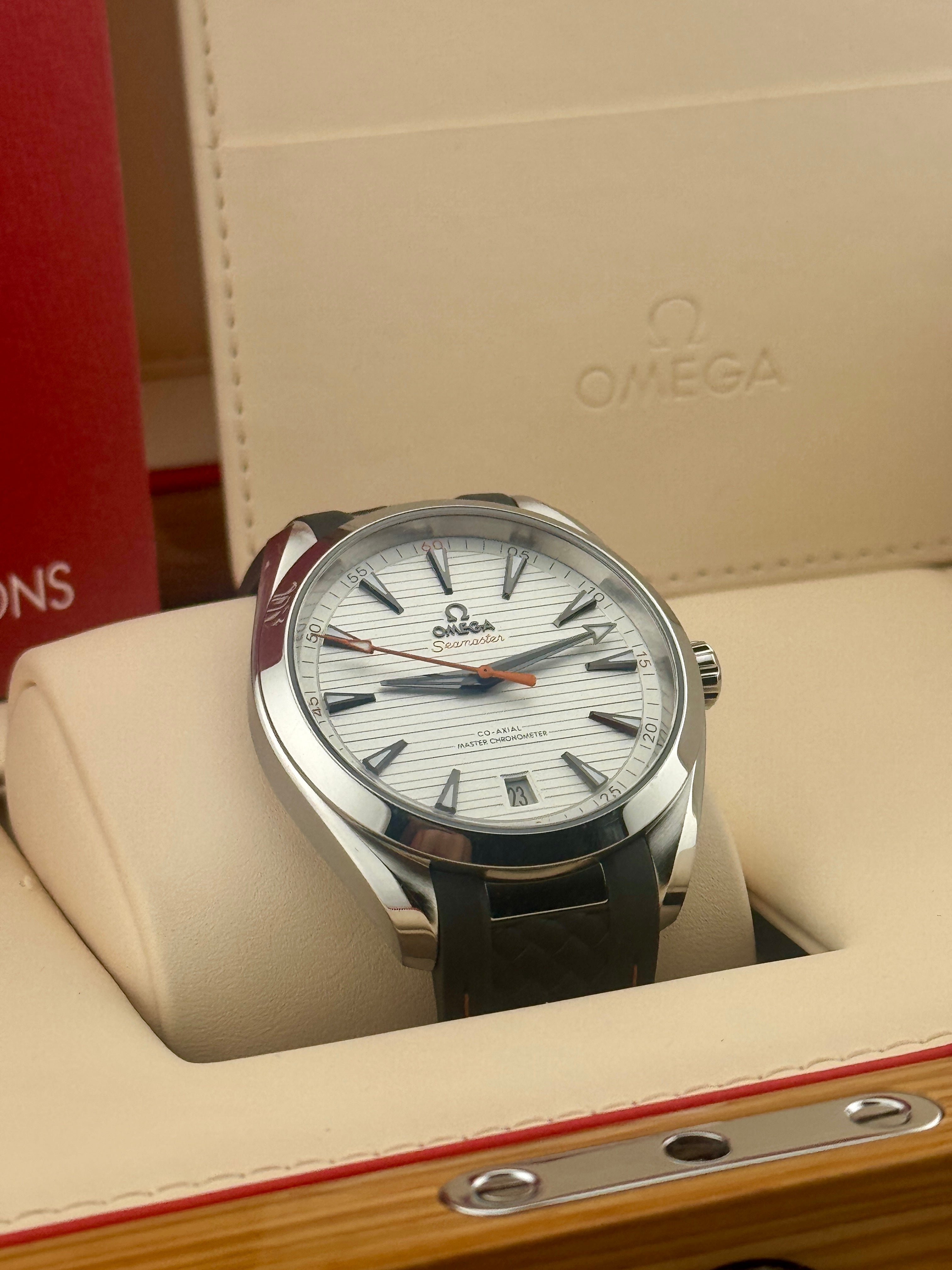 2021 Omega SeaMaster AquaTerra 41mm 220.12.41.21.02.002 Auto Full Set PX Poss