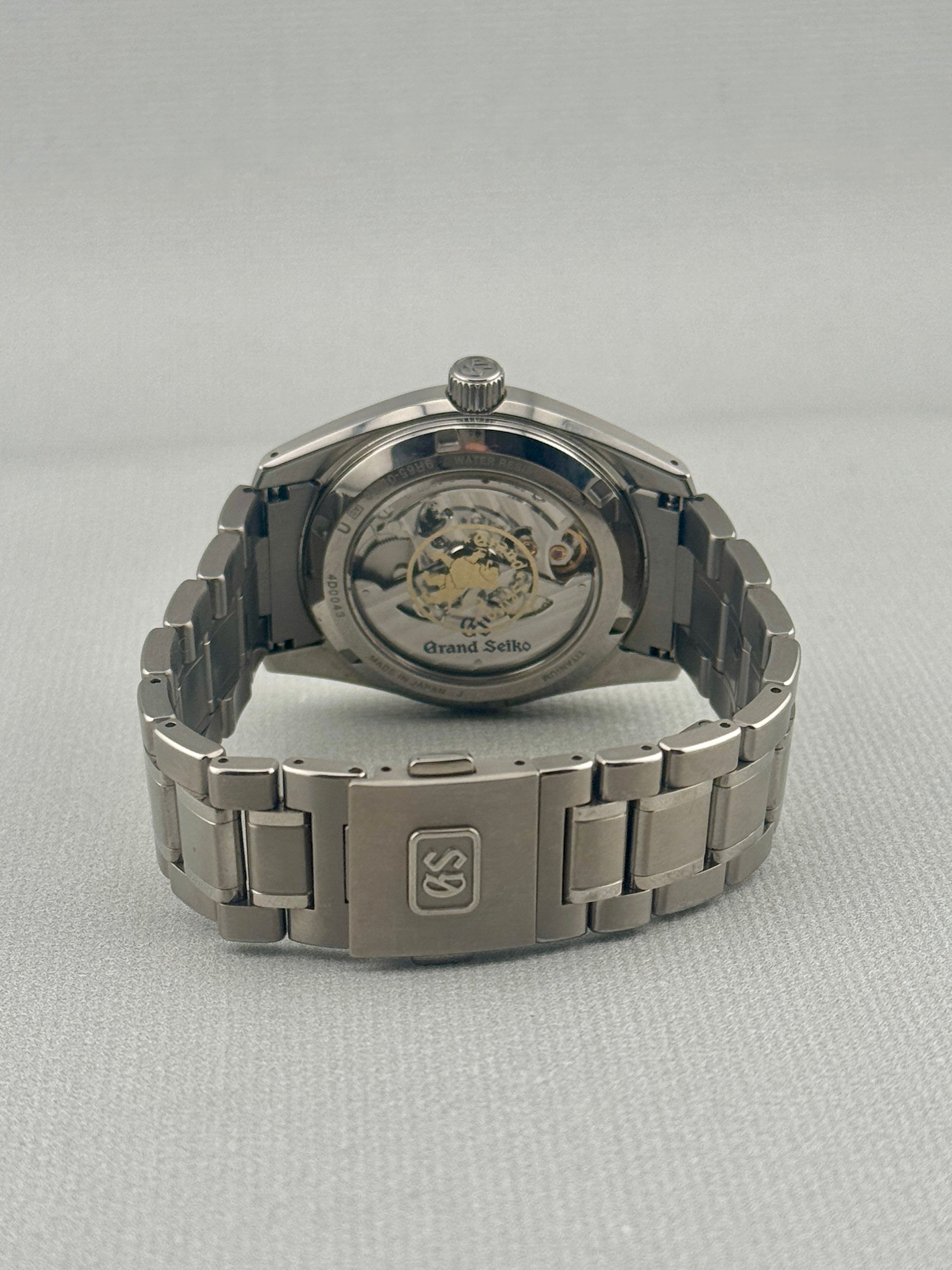2025 GRAND SEIKO SBGA413G Spring Drive 'Shunbun Cherry Blossom' 40mm PX Welcome