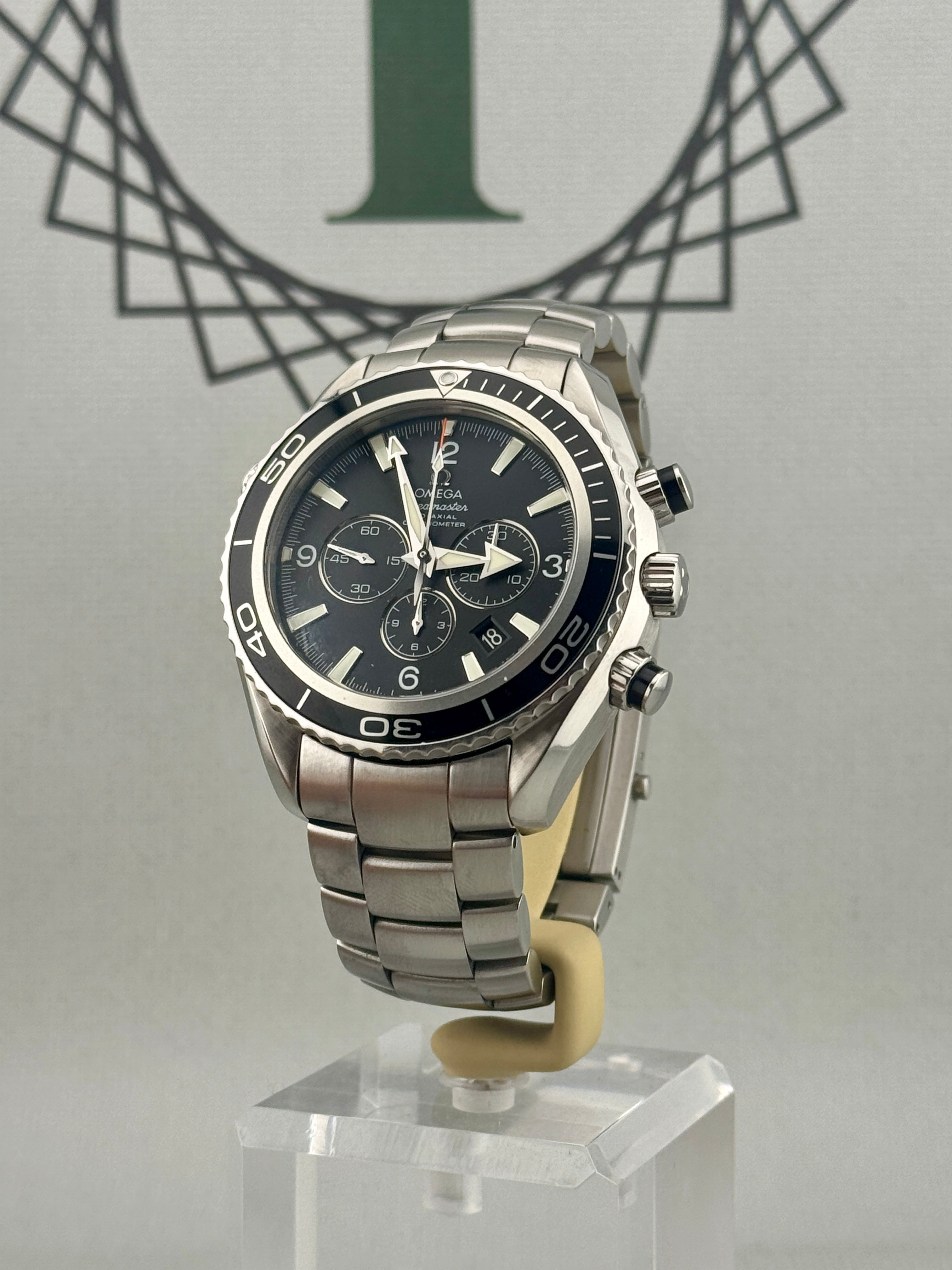 Omega SeaMaster Planet Ocean 45mm 2210.50 Auto Full Set PX and Finance Poss