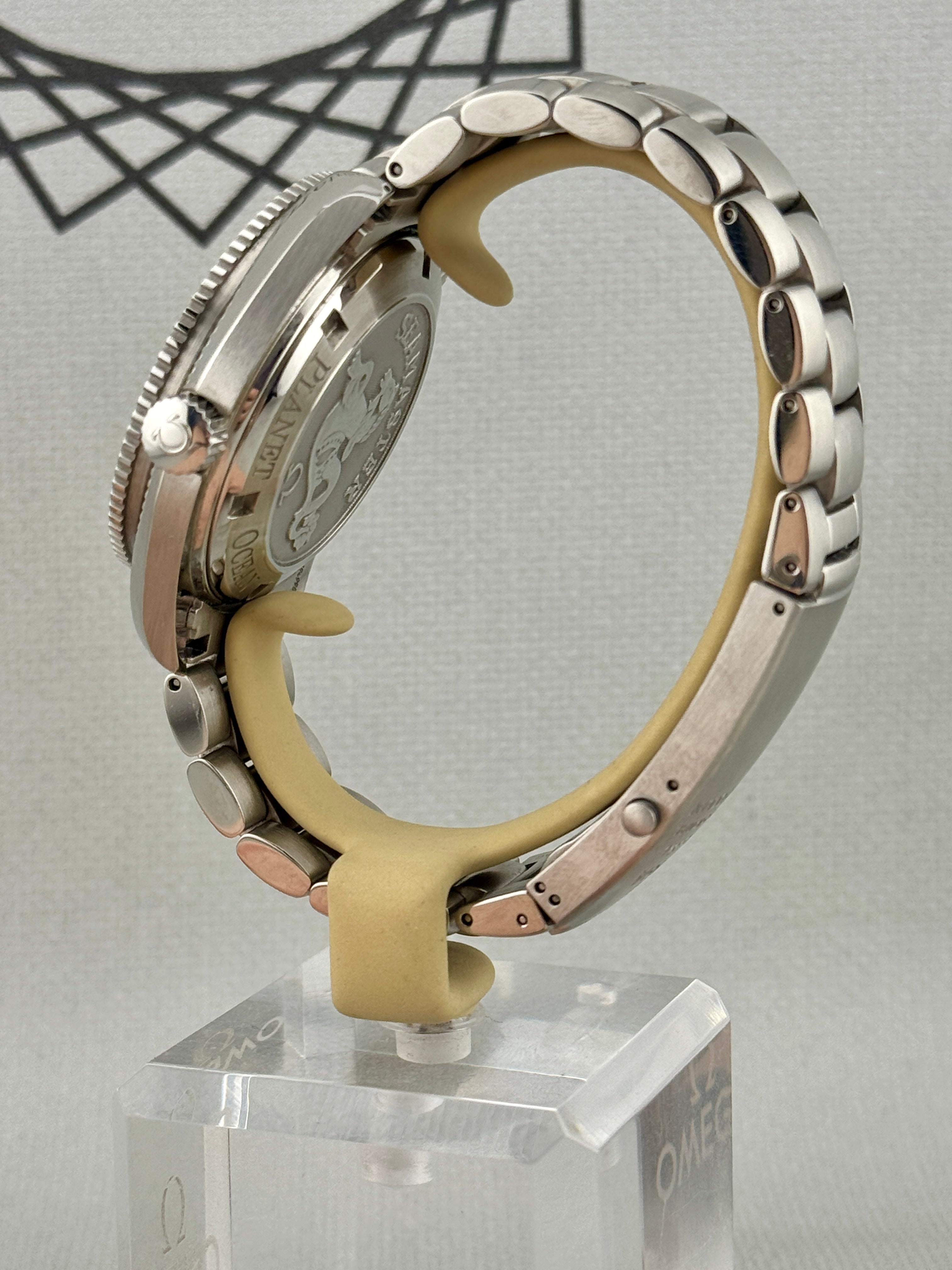 Omega SeaMaster Planet Ocean 42mm 2201.51 Auto Full Set PX Poss