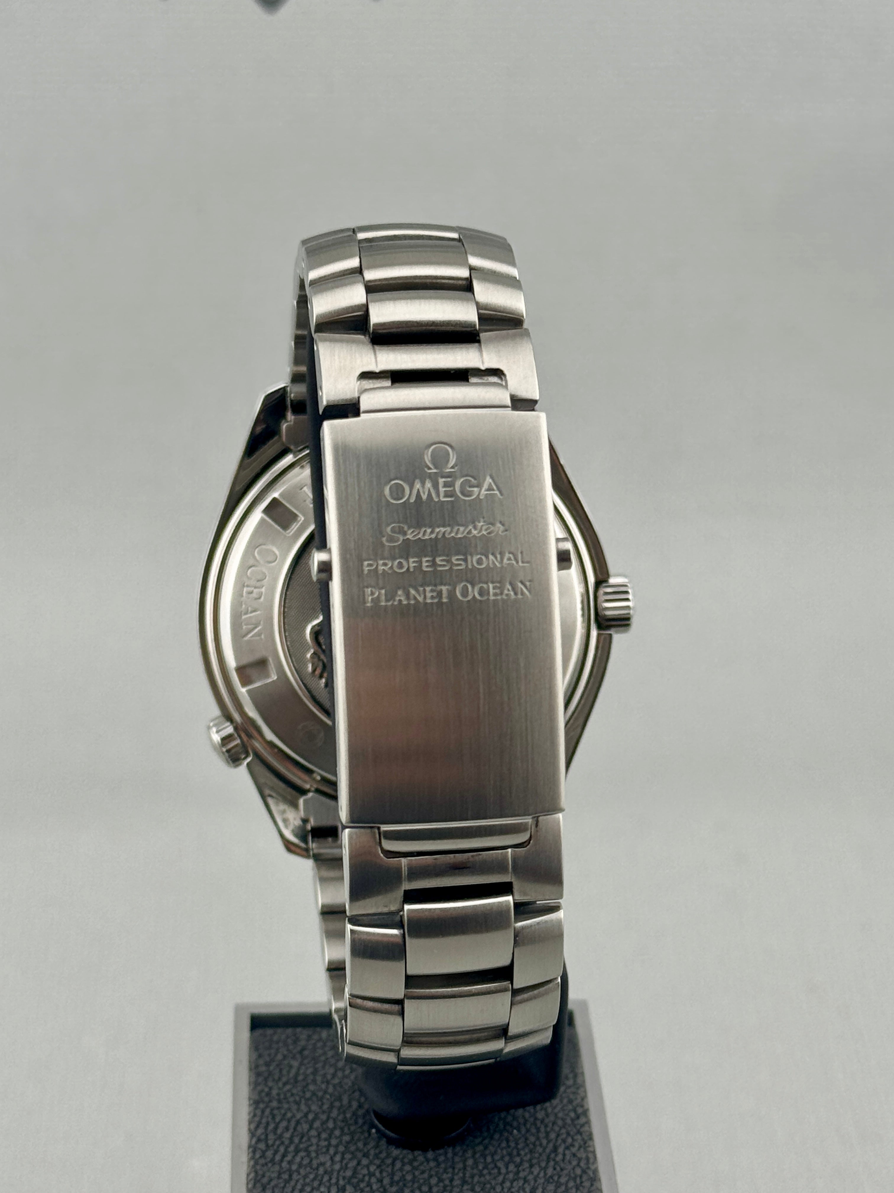 Omega Seamaster Planet Ocean 2200.51 Co Axial 600m Watch Full Set PX/Finance Pos