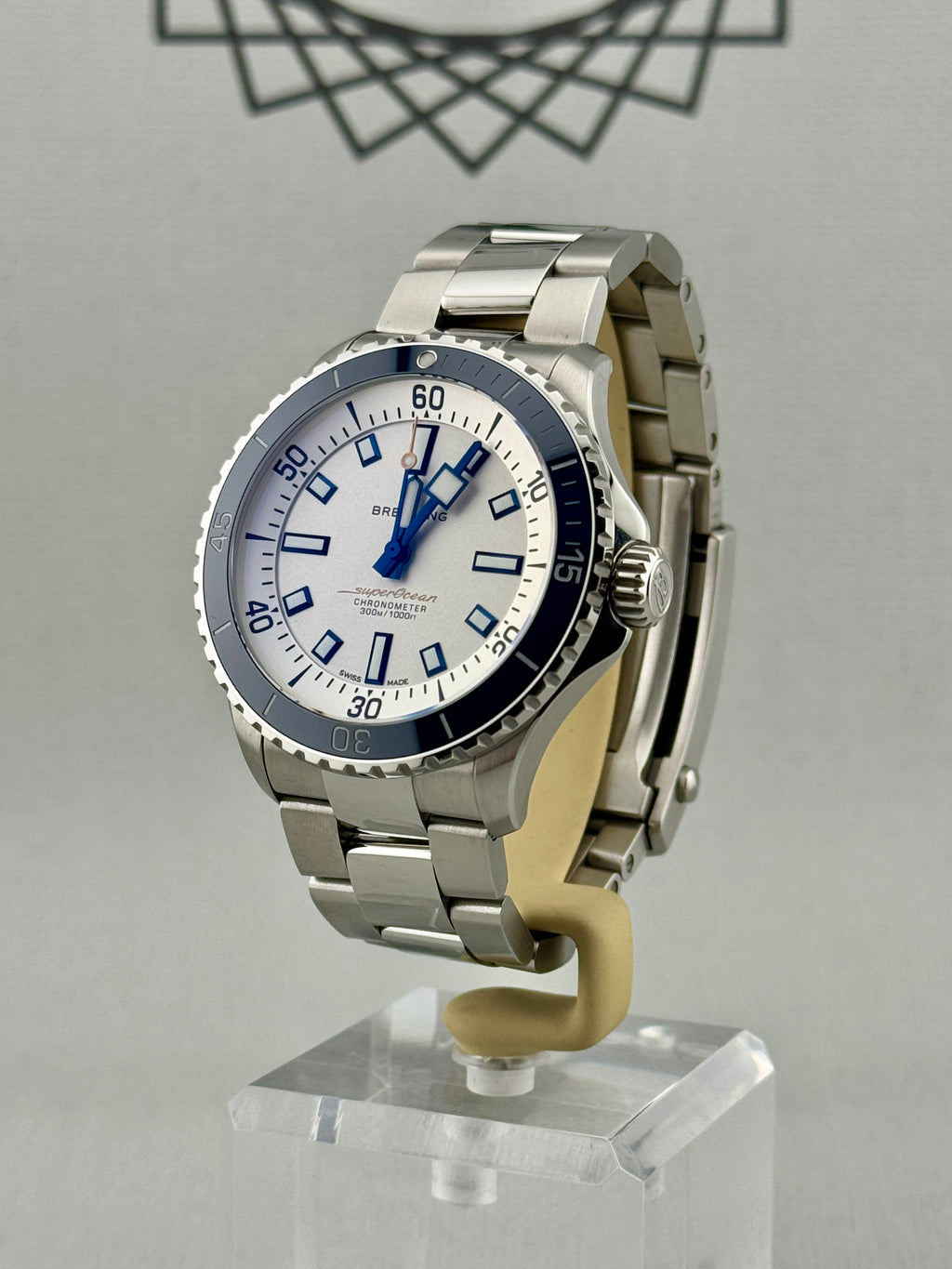 2022 Breitling Super Ocean 42mm A17375 Full Set PX & Finance Availalble