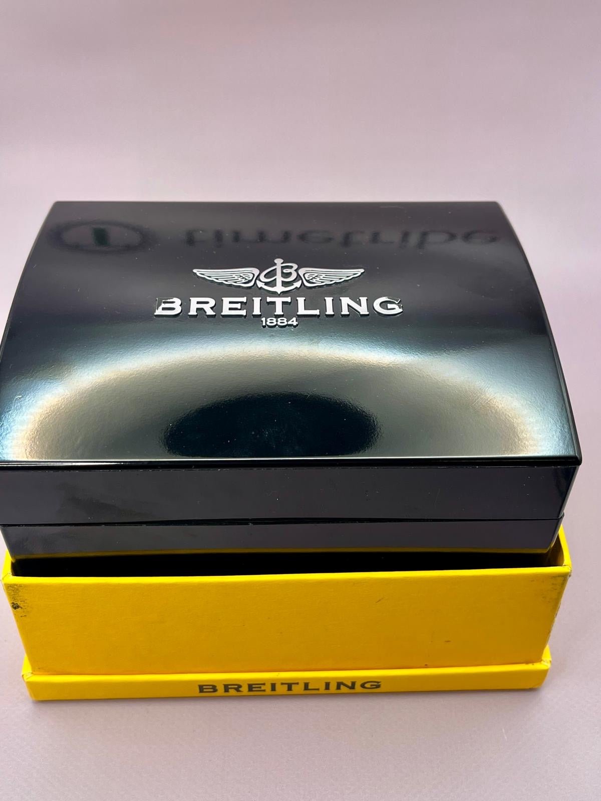 Breitling Superocean Men's Black Watch Automatic - A17320 - 44m - Full Set - TimeTribe