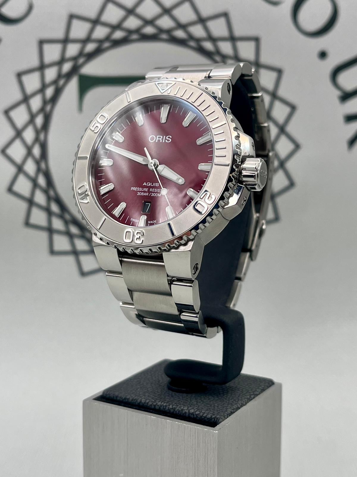 2022 Oris Aquis Automatic - 43.5mm - 01 733 7730 4158 - Full Set - Immaculate