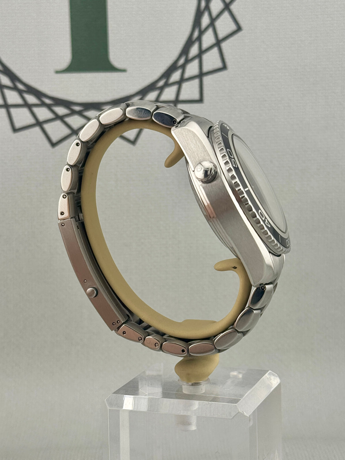 Omega SeaMaster Planet Ocean 45mm 2210.50 Auto Full Set PX and Finance Poss