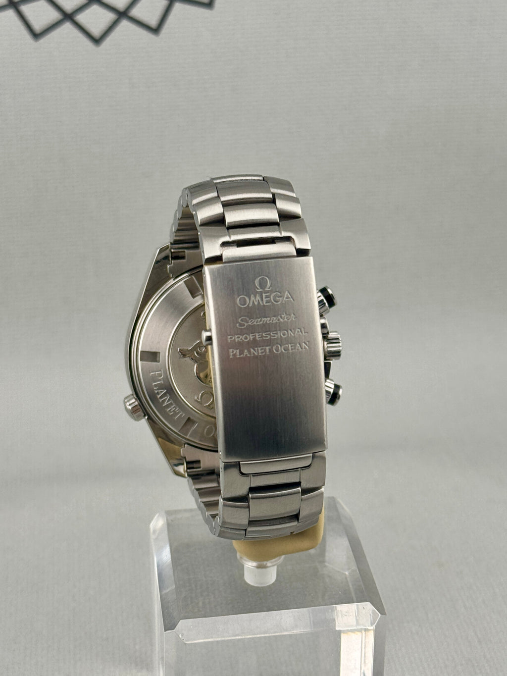 Omega SeaMaster Planet Ocean 45mm 2210.50 Auto Full Set PX and Finance Poss