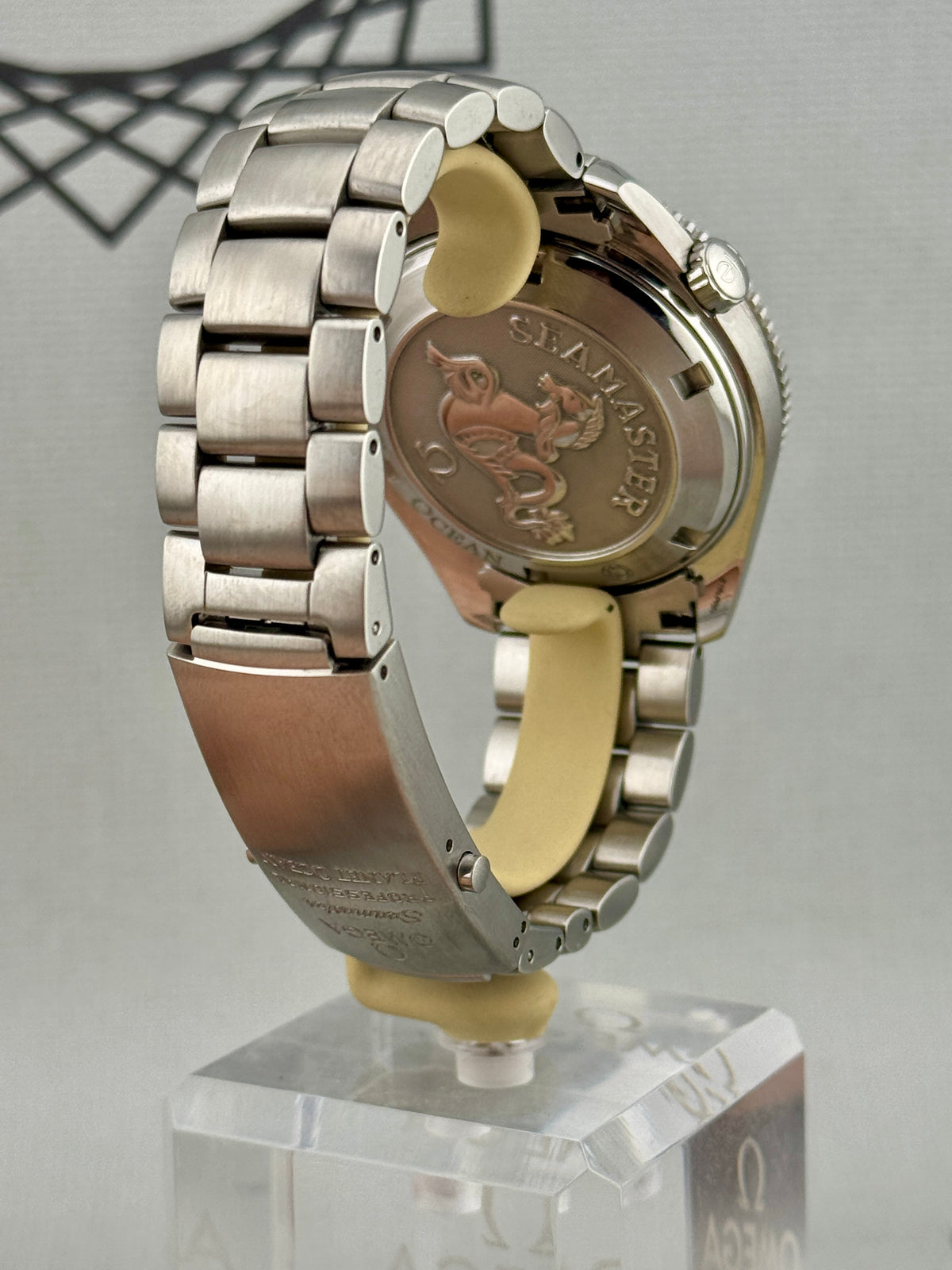 Omega SeaMaster Planet Ocean 42mm 2201.51 Auto Full Set PX Poss