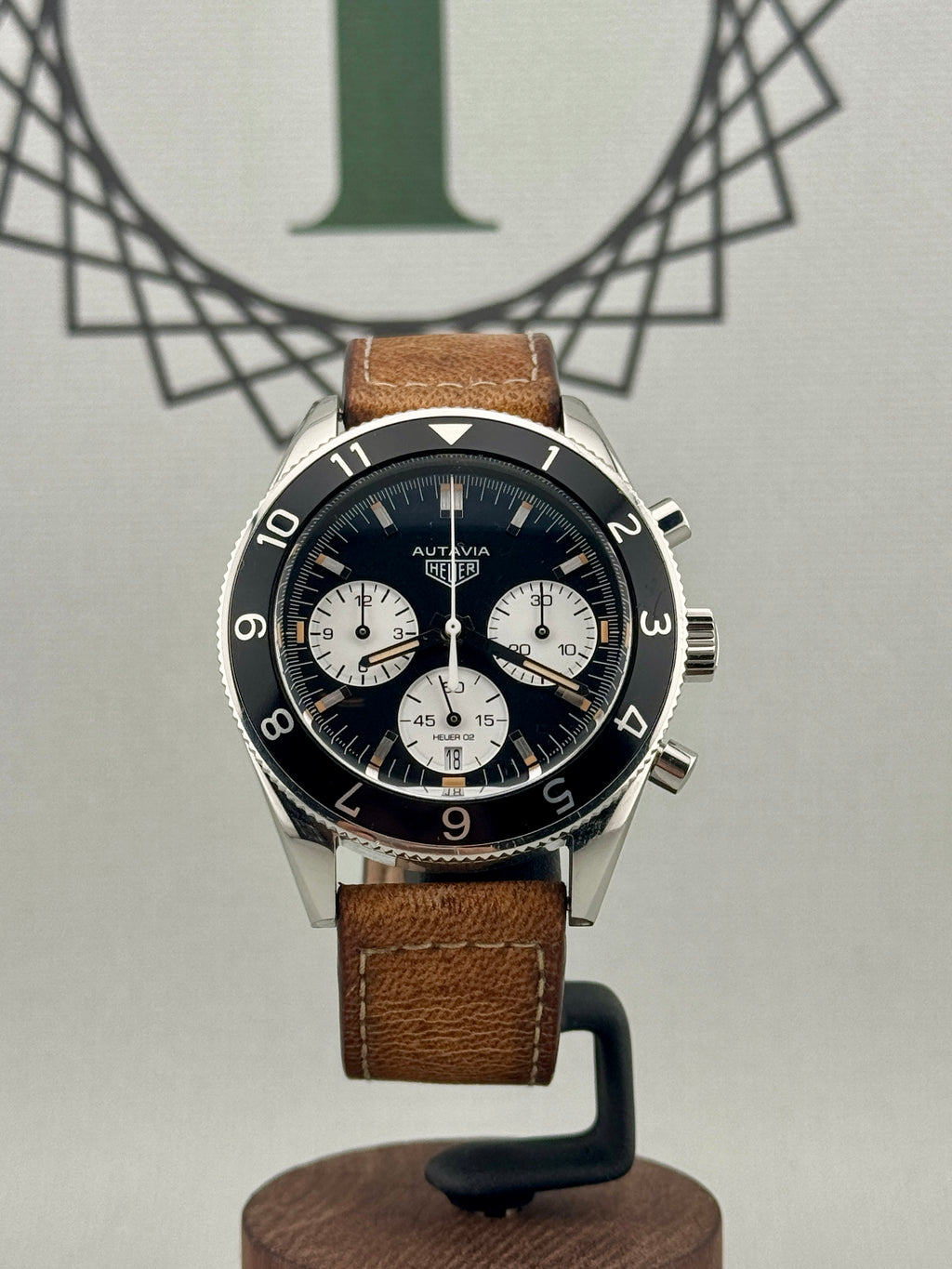 2018 TAG Heuer Autavia Caliber 02 42mm Chrono CBE2110.FC8226 Full Set Part X Pos