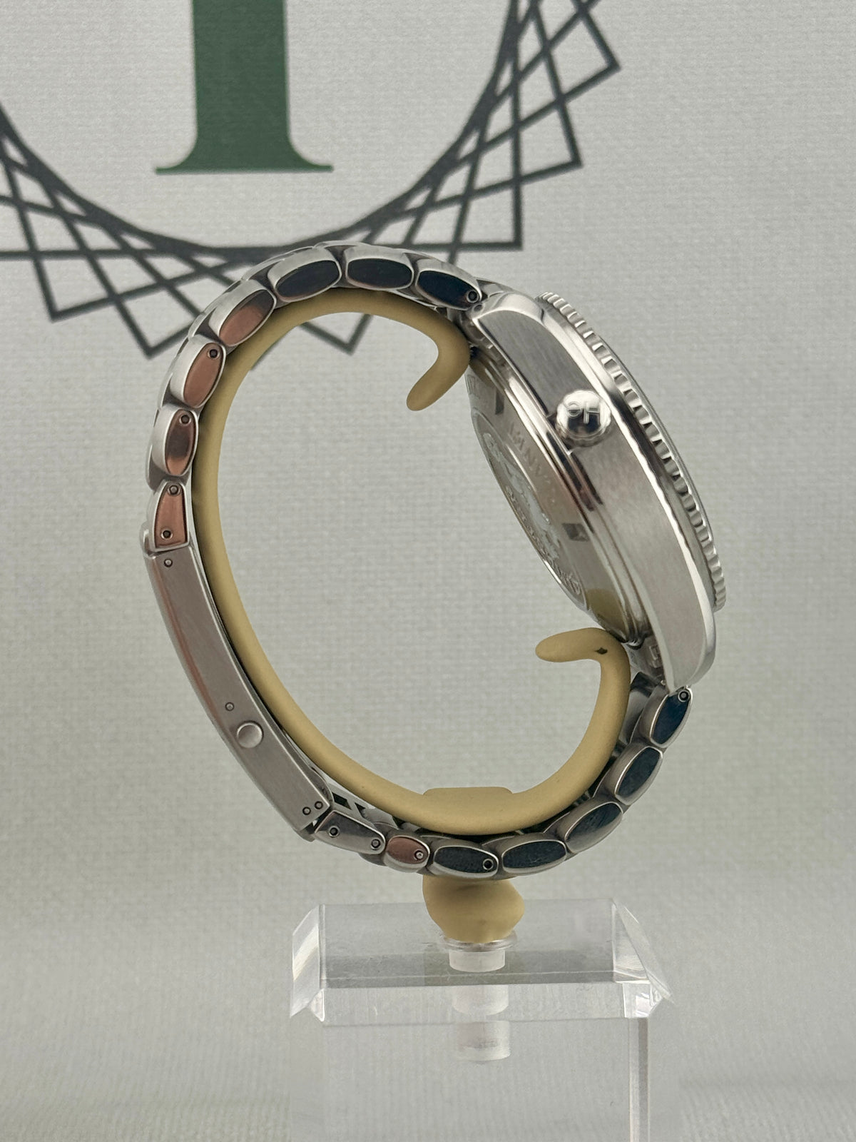 Omega SeaMaster Planet Ocean 45mm 2210.50 Auto Full Set PX and Finance Poss