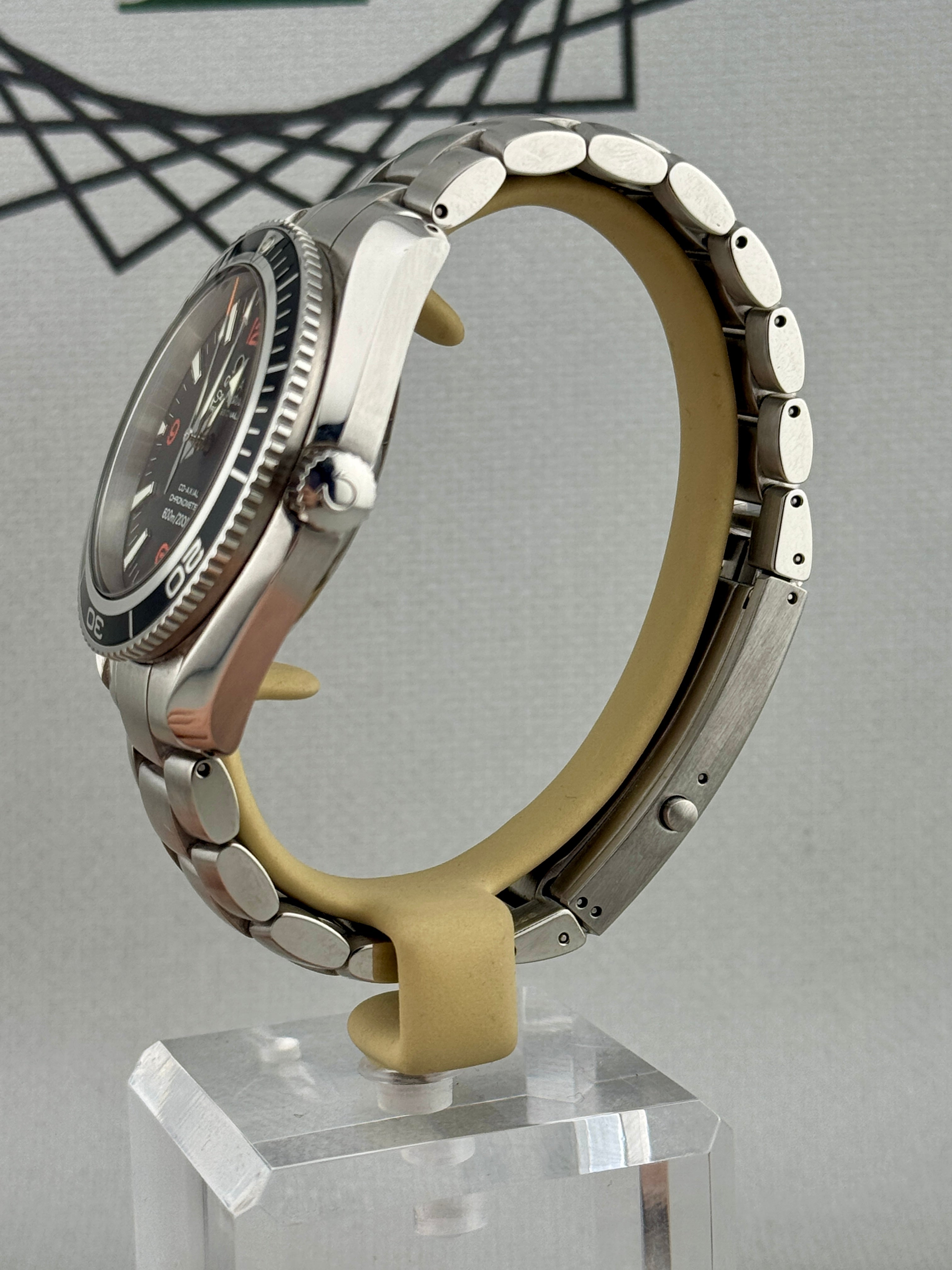 Omega SeaMaster Planet Ocean 42mm 2201.51 Auto Full Set PX Poss