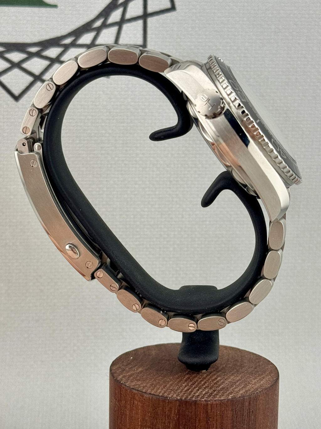 2024 Omega SeaMaster Planet Ocean 43.5mm 215.30.44.21.01.001 Full Set PX Poss