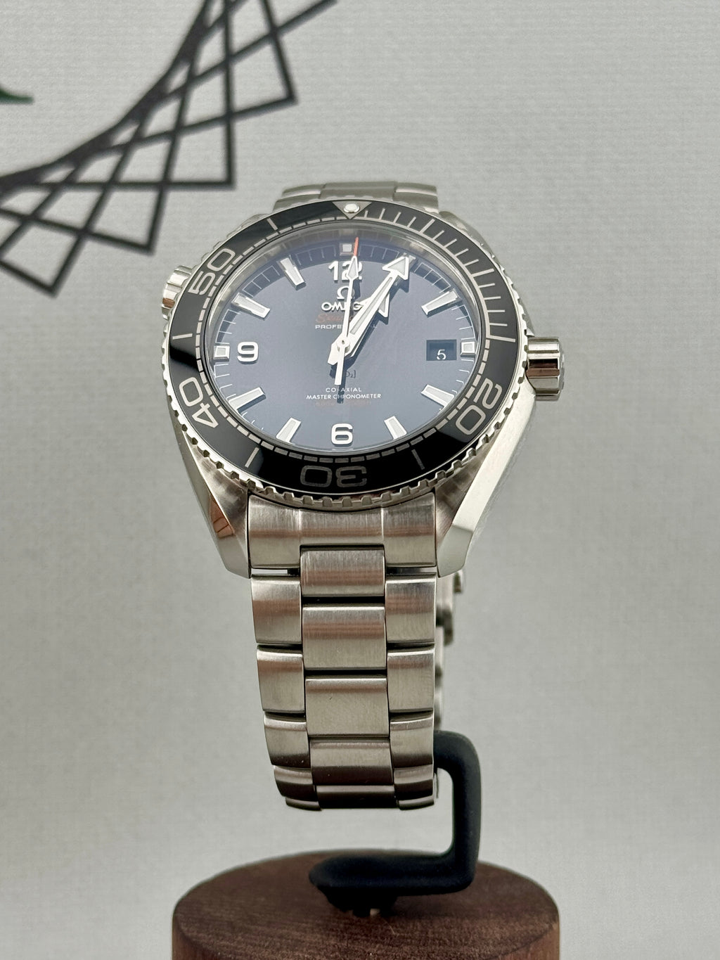 2024 Omega SeaMaster Planet Ocean 43.5mm 215.30.44.21.01.001 Full Set PX Poss