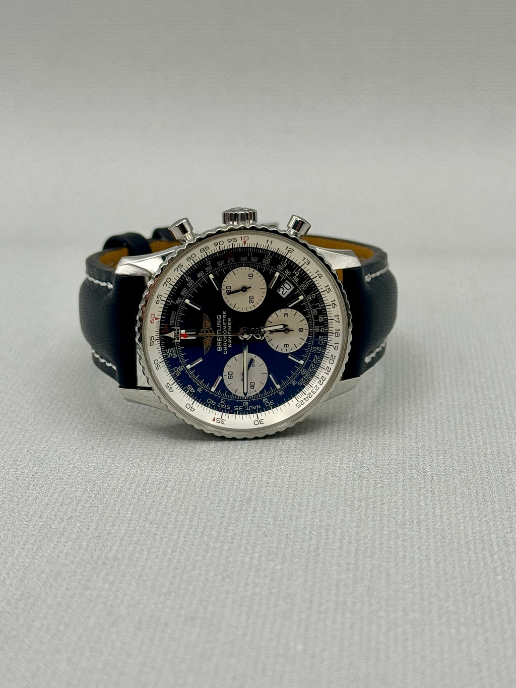 Breitling Navitimer Chrono 42mm A23322 Immaculate Full Set PX Welcome