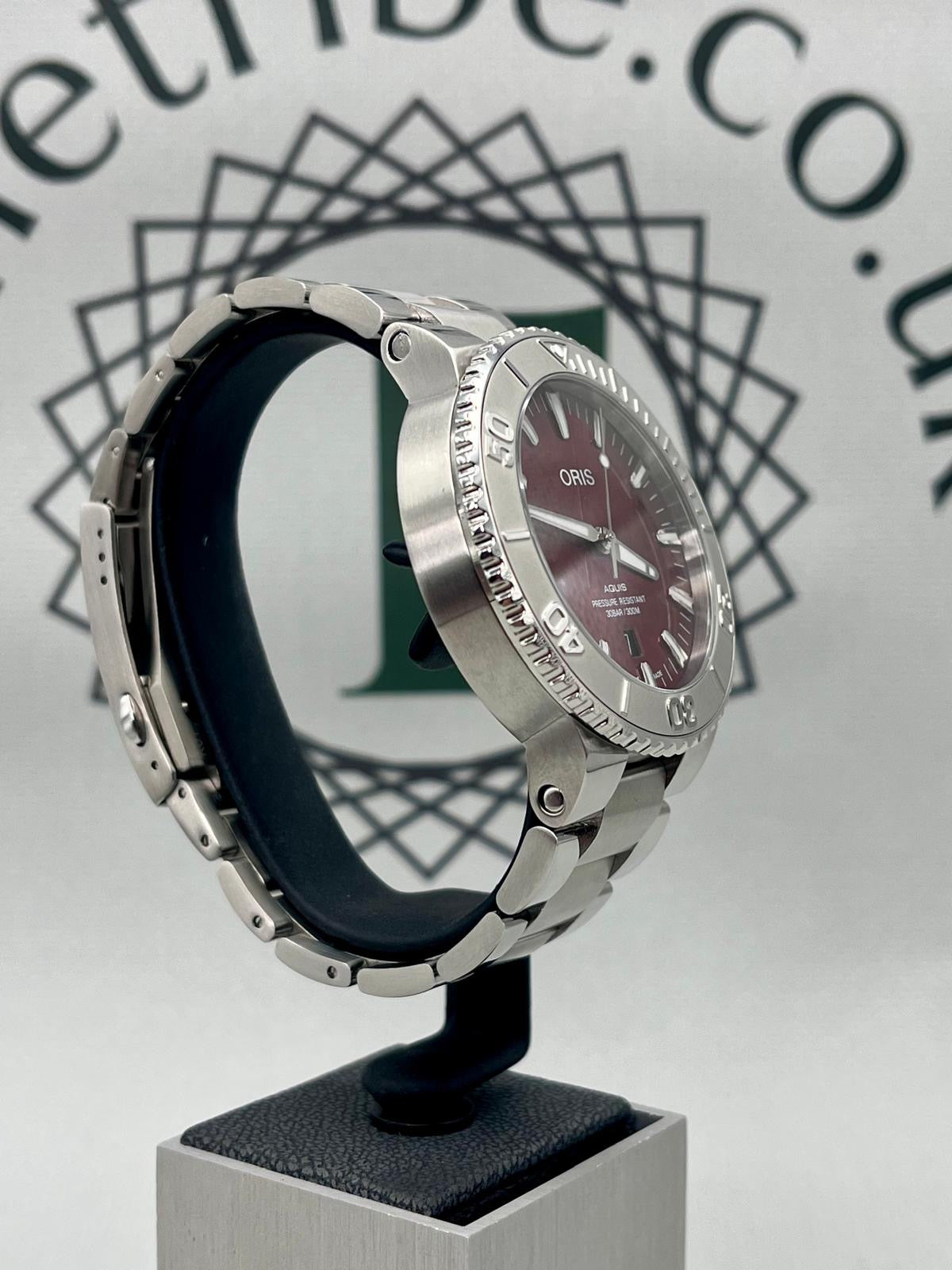 2022 Oris Aquis Automatic - 43.5mm - 01 733 7730 4158 - Full Set - Immaculate