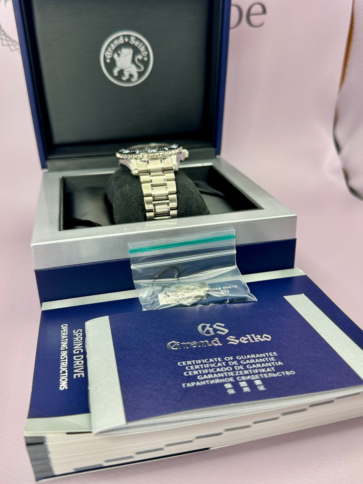 GRAND SEIKO SBGA231 Spring Drive - Titanium - Full Set - PX Welcome - RARE! - TimeTribe