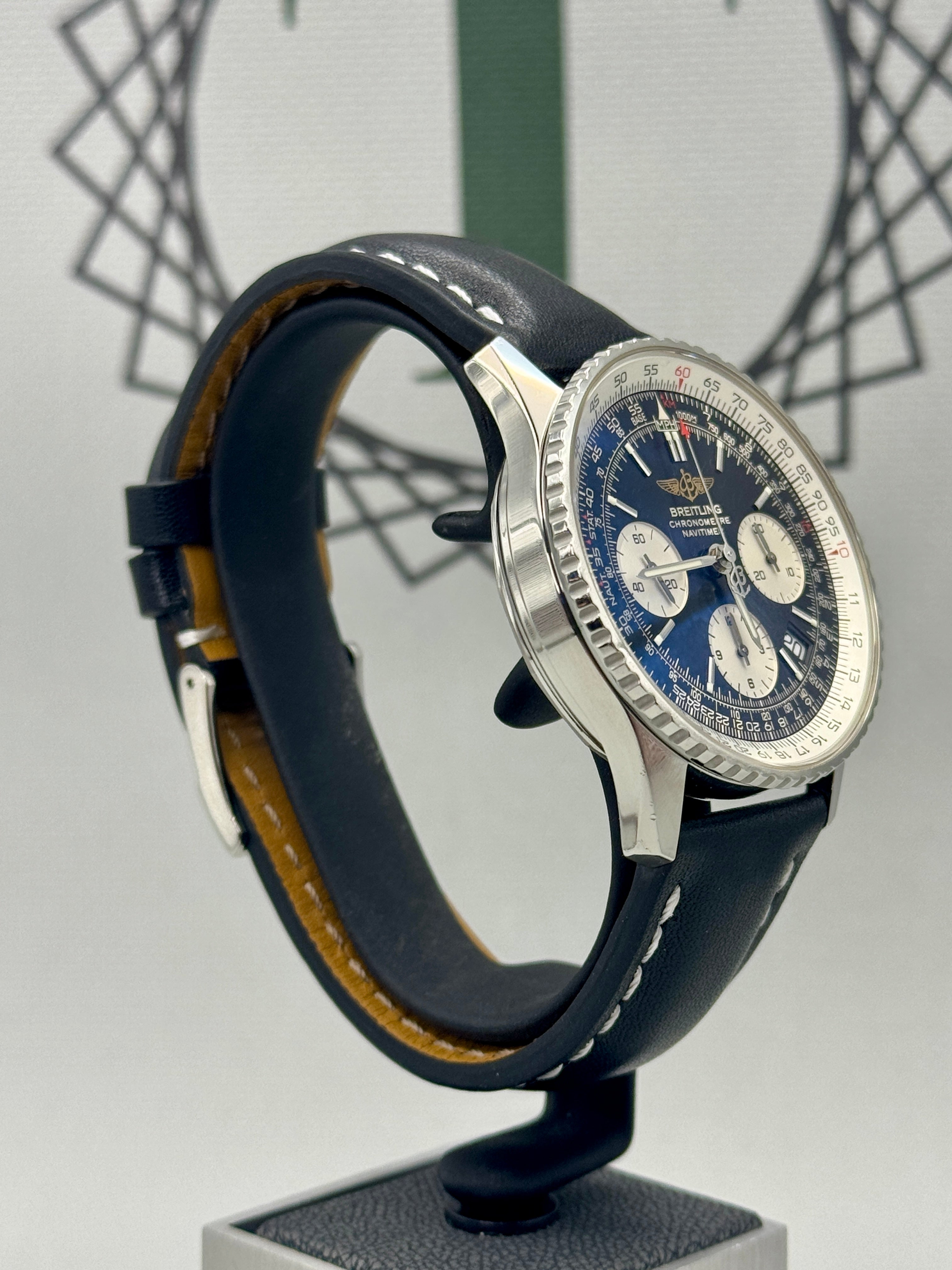 Breitling Navitimer Chrono 42mm A23322 Immaculate Full Set PX Welcome