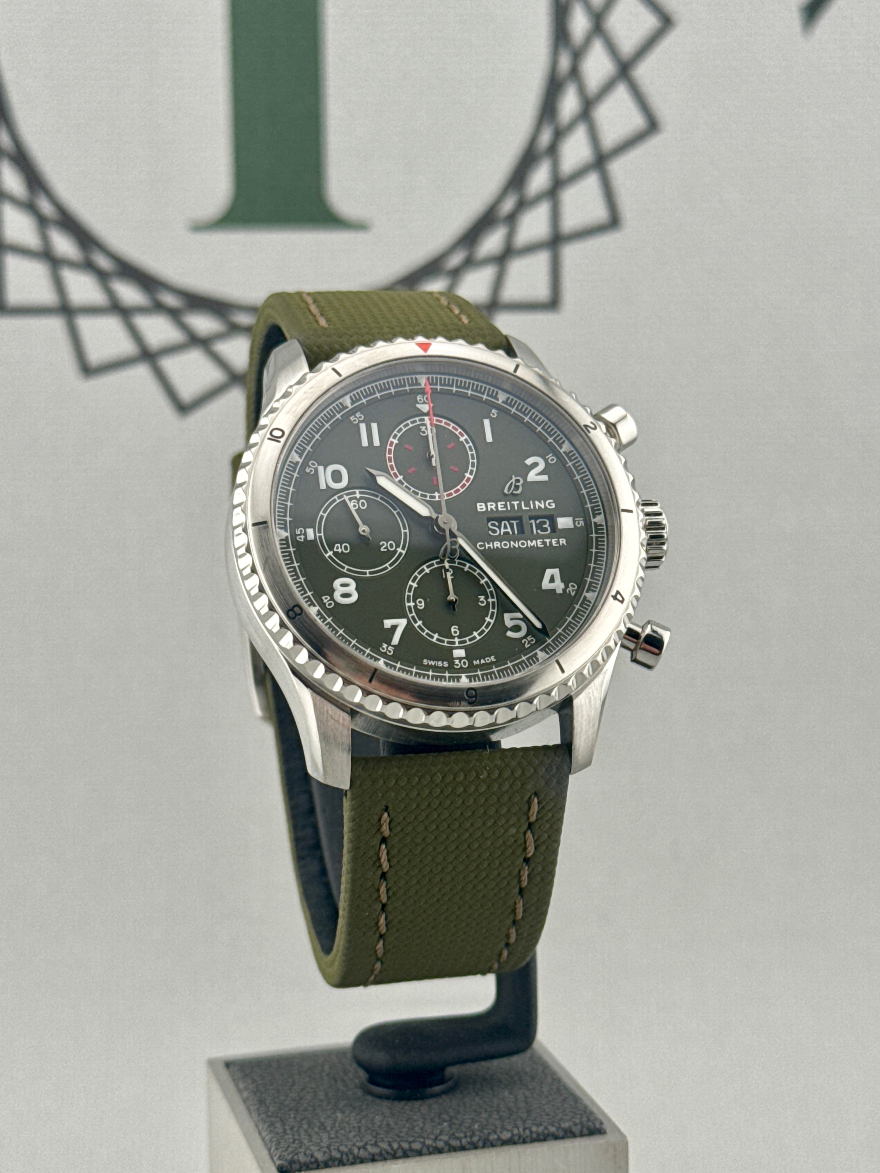 2022 Breitling Aviator 8 Curtiss Warhawk Chrono 43mm Green Dial A13316 Full Set