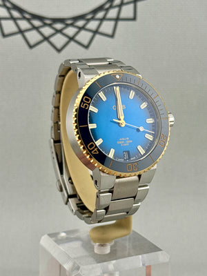 2024 Oris Mens Aquis Date Steel & Gold Auto Calibre 400 Blue 41.5mm Full Set