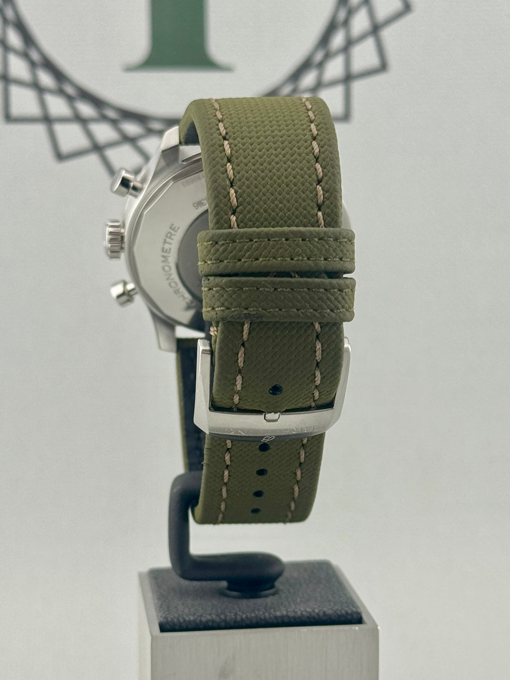 2022 Breitling Aviator 8 Curtiss Warhawk Chrono 43mm Green Dial A13316 Full Set