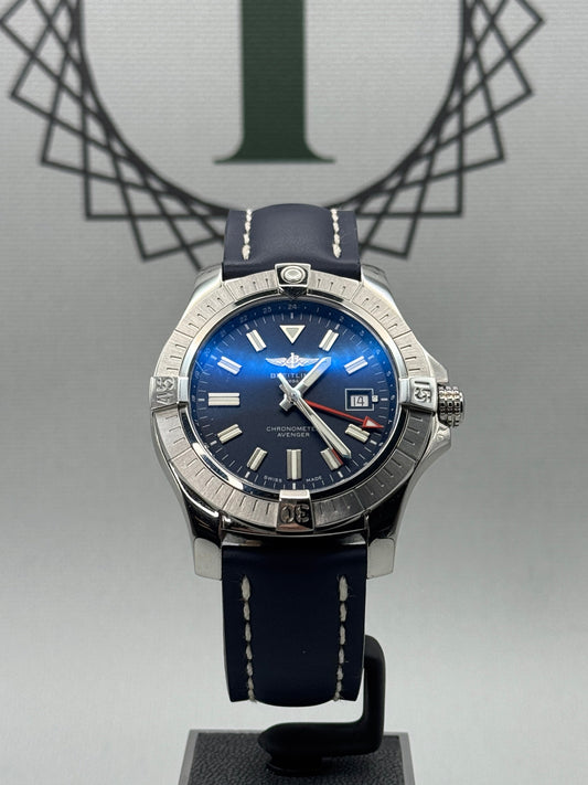2020 Breitling Avenger GMT 45  A32395  Full Set + Extra Strap  Px Welcome