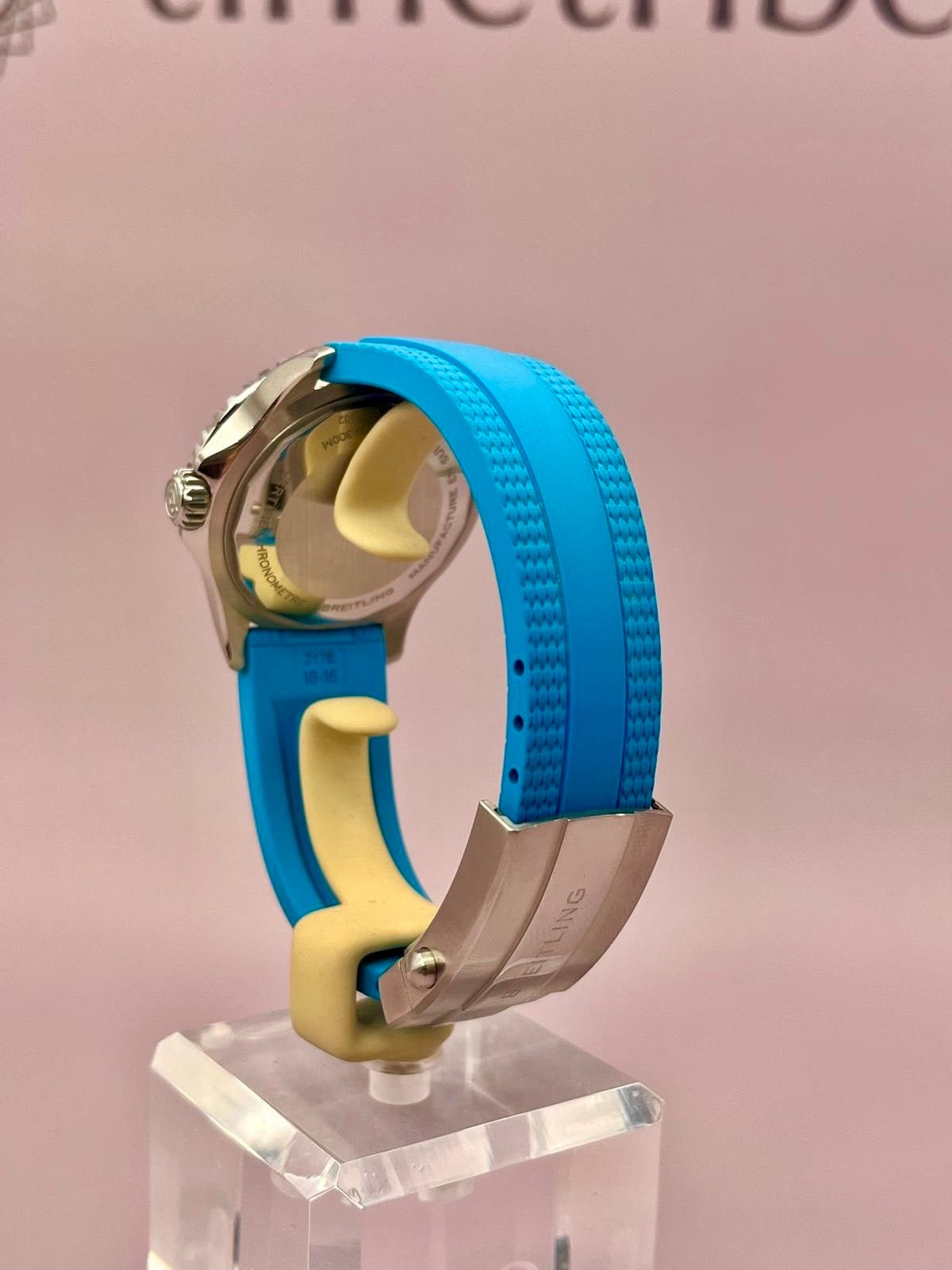 2022 Breitling Superocean A17377 Turquoise Dial - 36mm - Full Set - Rare Dial - TimeTribe