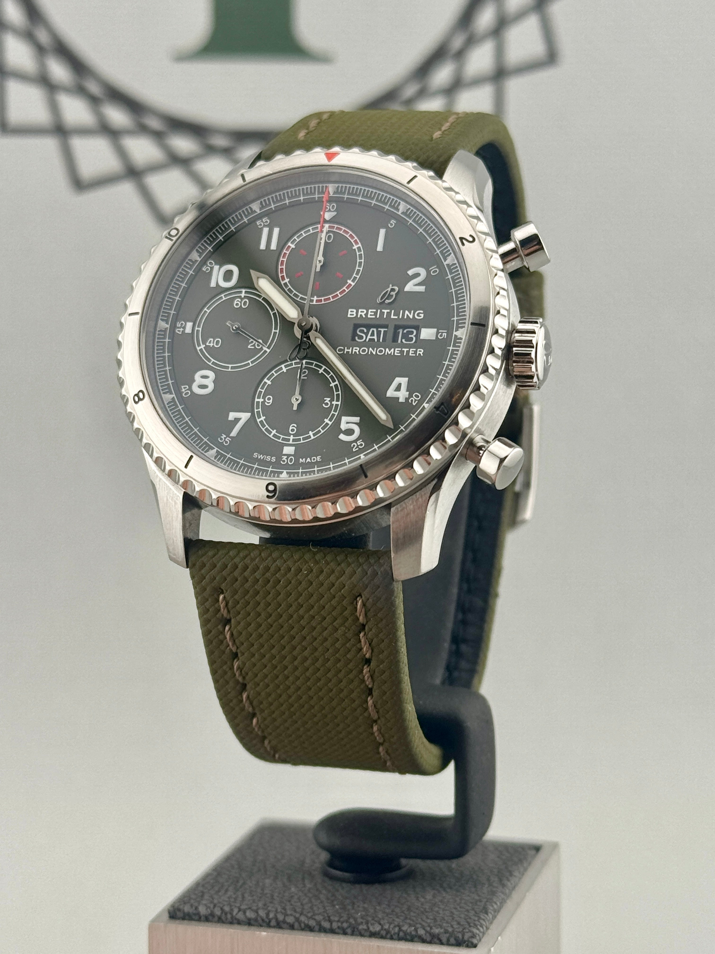 2022 Breitling Aviator 8 Curtiss Warhawk Chrono 43mm Green Dial A13316 Full Set