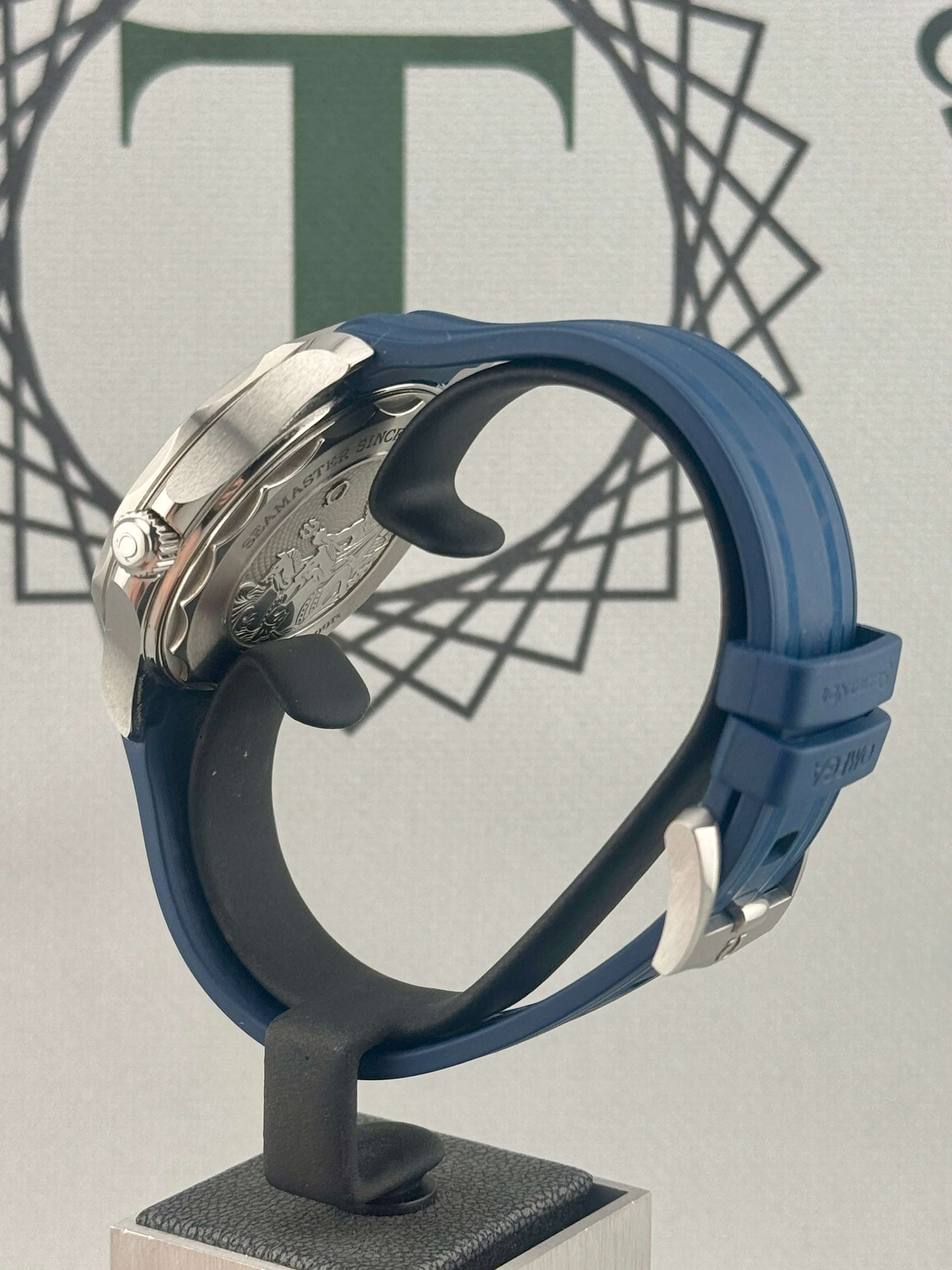 2023 Omega Seamaster 300 Summer Blue 42mm Full Set PX/Finance