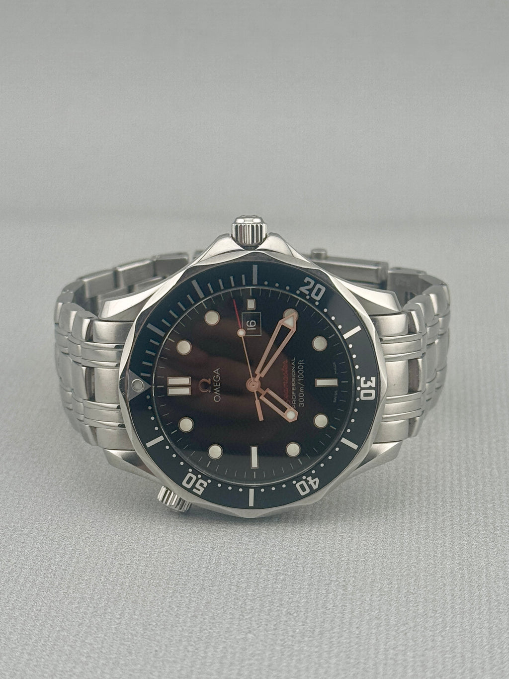 Omega Seamaster Diver 300 Quartz 41mm 212.30.41.61.01.001 Full Set