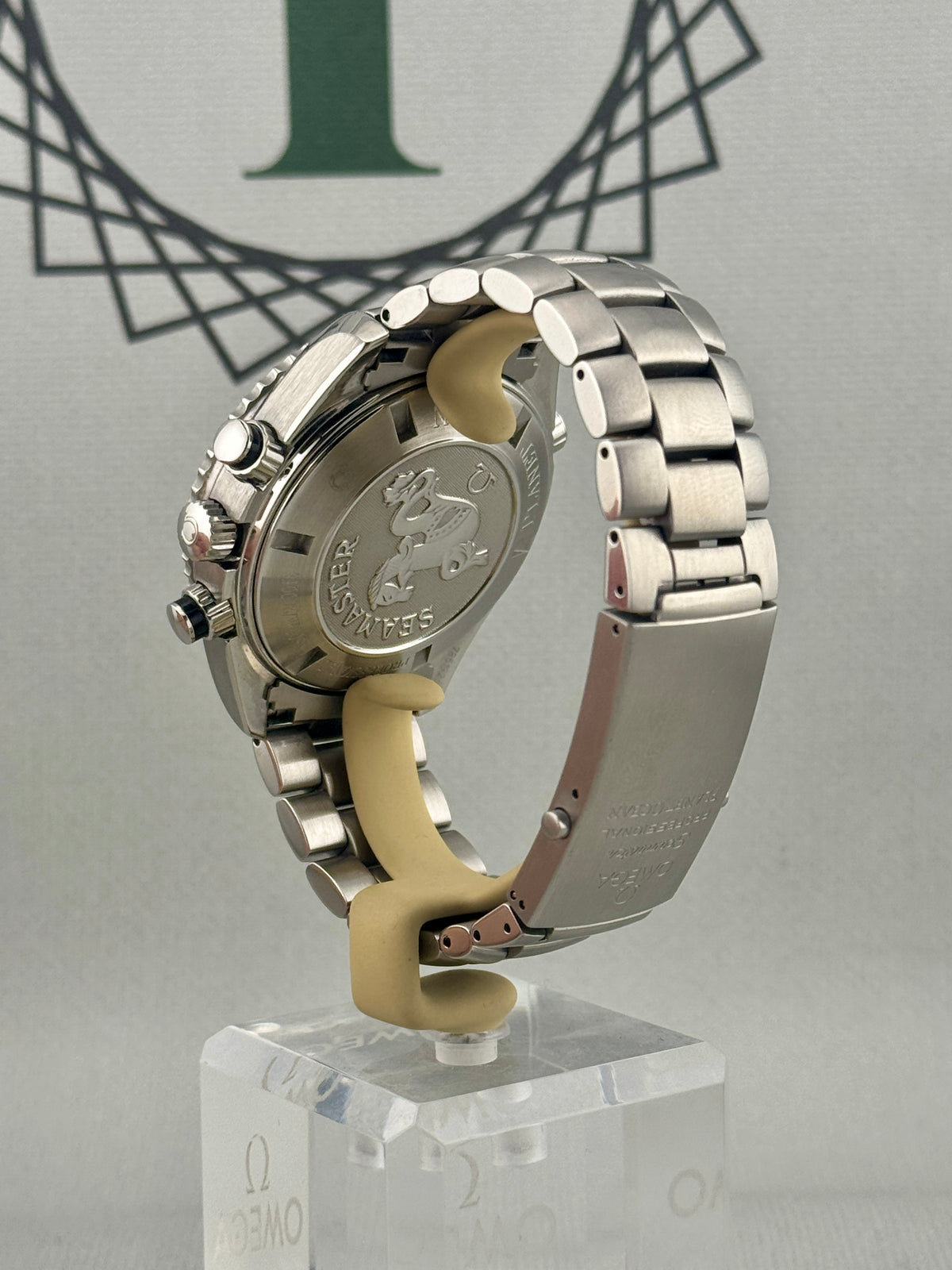Omega SeaMaster Planet Ocean 45mm 2210.50 Auto Full Set PX and Finance Poss