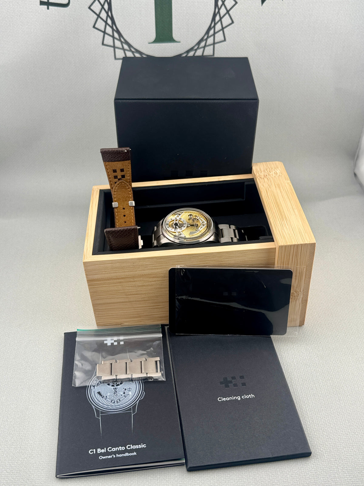 2026 Christopher Ward C1 Bel Canto Oro 41mm Full Set + Extra OEM Strap PX Poss