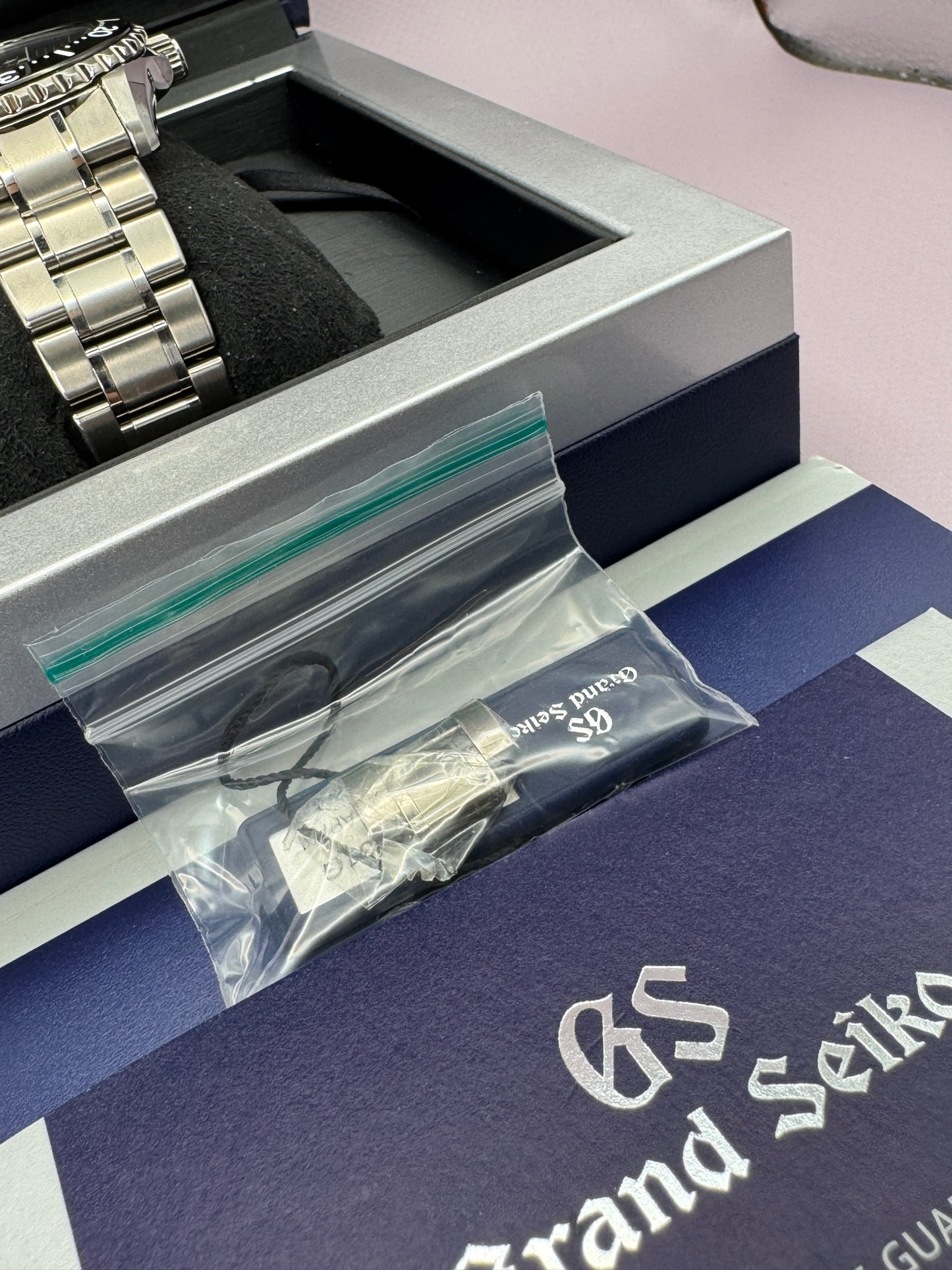 GRAND SEIKO SBGA231 Spring Drive - Titanium - Full Set - PX Welcome - RARE! - TimeTribe