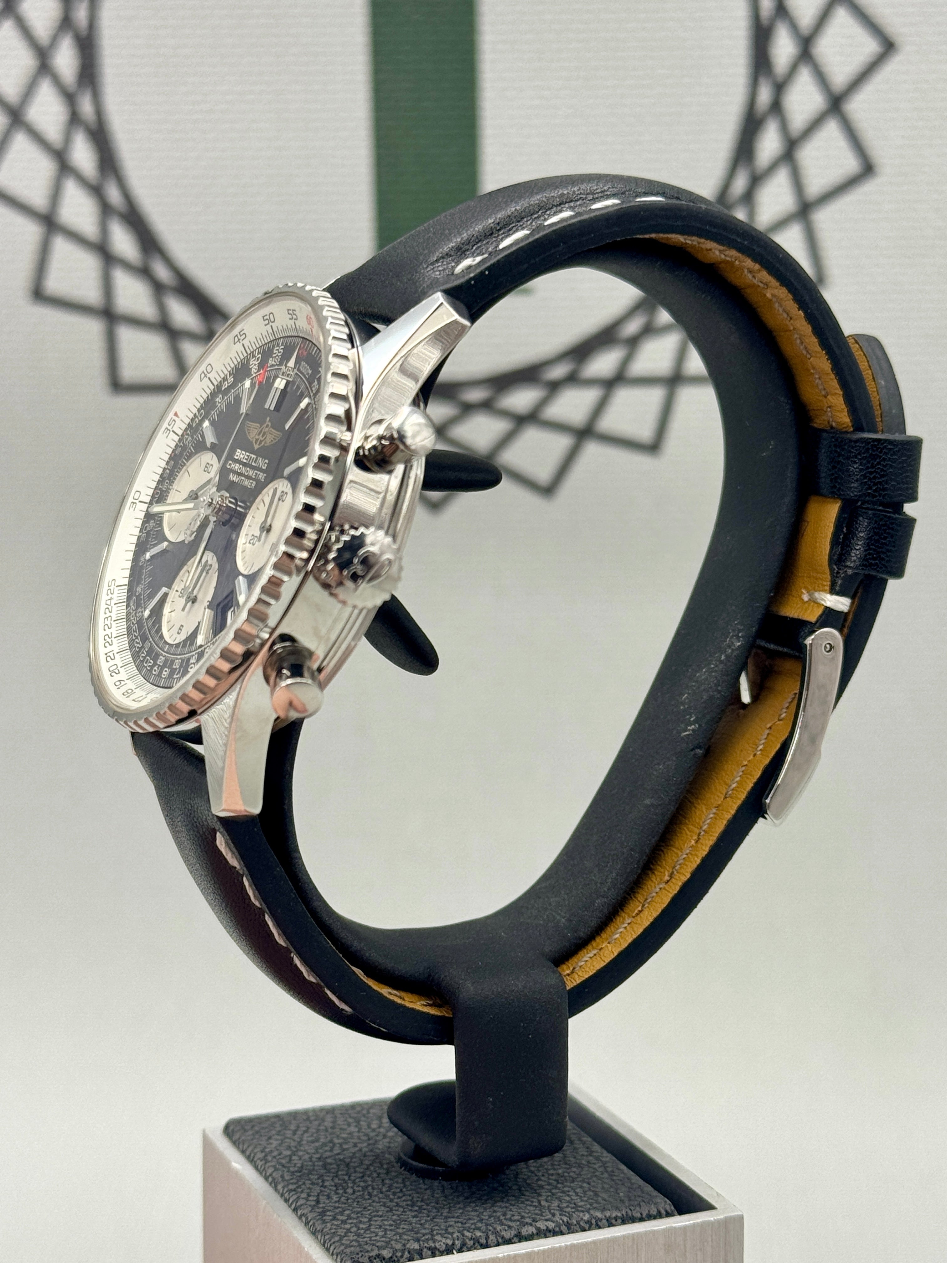 Breitling Navitimer Chrono 42mm A23322 Immaculate Full Set PX Welcome