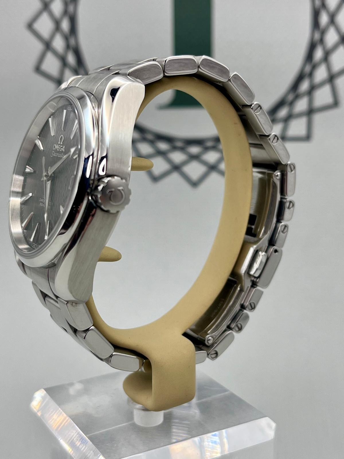 OMEGA Seamaster AquaTerra - 39mm - 231.10.39.21.06.001 - Full Set