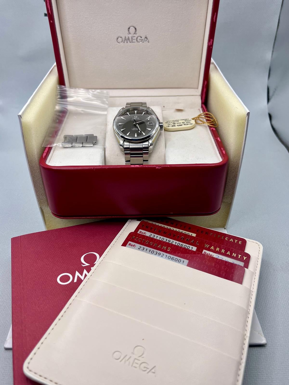 OMEGA Seamaster AquaTerra - 39mm - 231.10.39.21.06.001 - Full Set