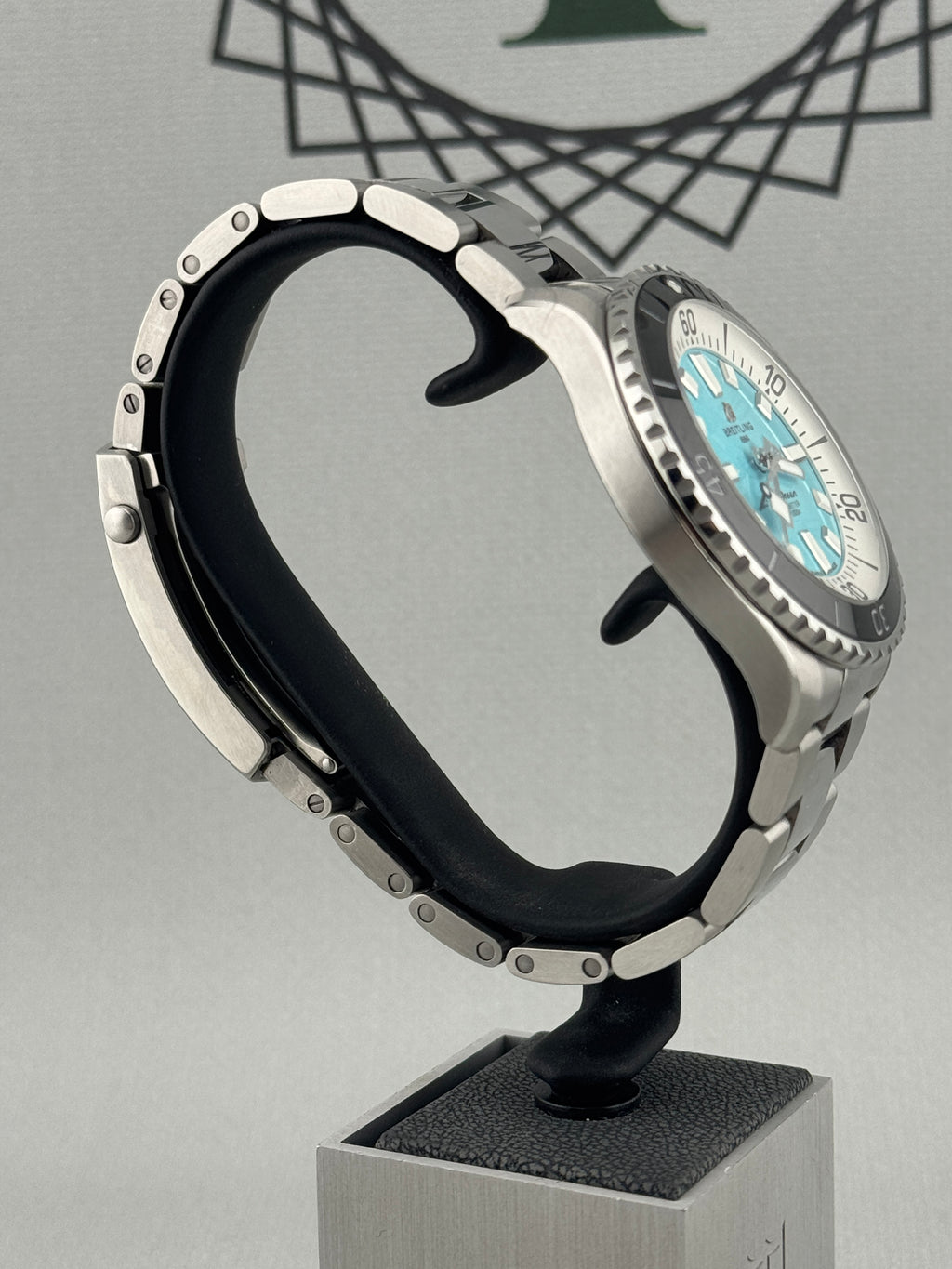 2022 Breitling Superocean Automatic Turquoise 44m A17376 Full Set PX Welcome