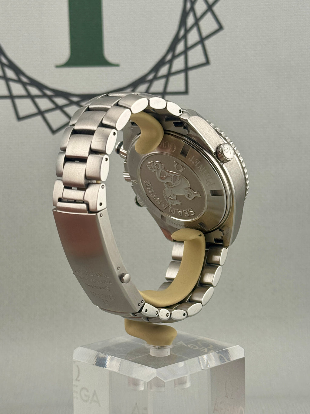 Omega SeaMaster Planet Ocean 45mm 2210.50 Auto Full Set PX and Finance Poss