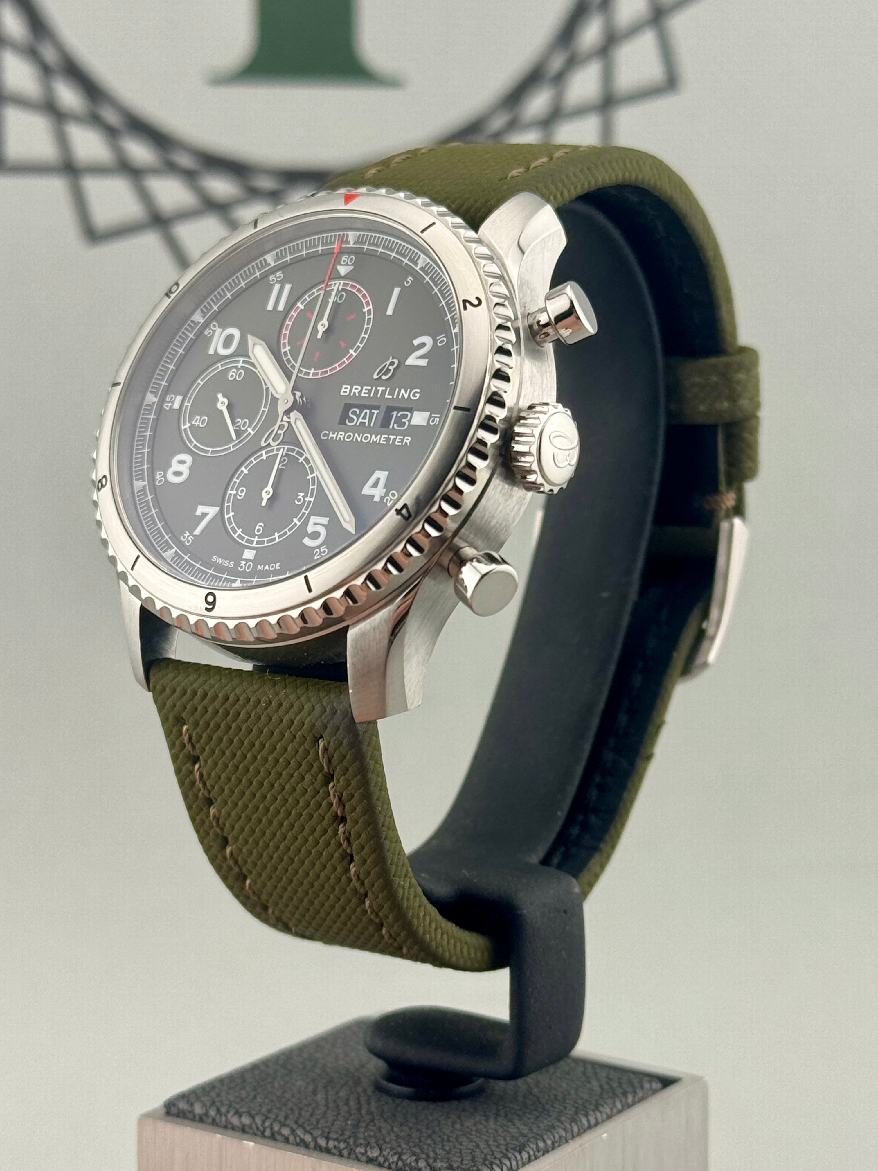 2022 Breitling Aviator 8 Curtiss Warhawk Chrono 43mm Green Dial A13316 Full Set