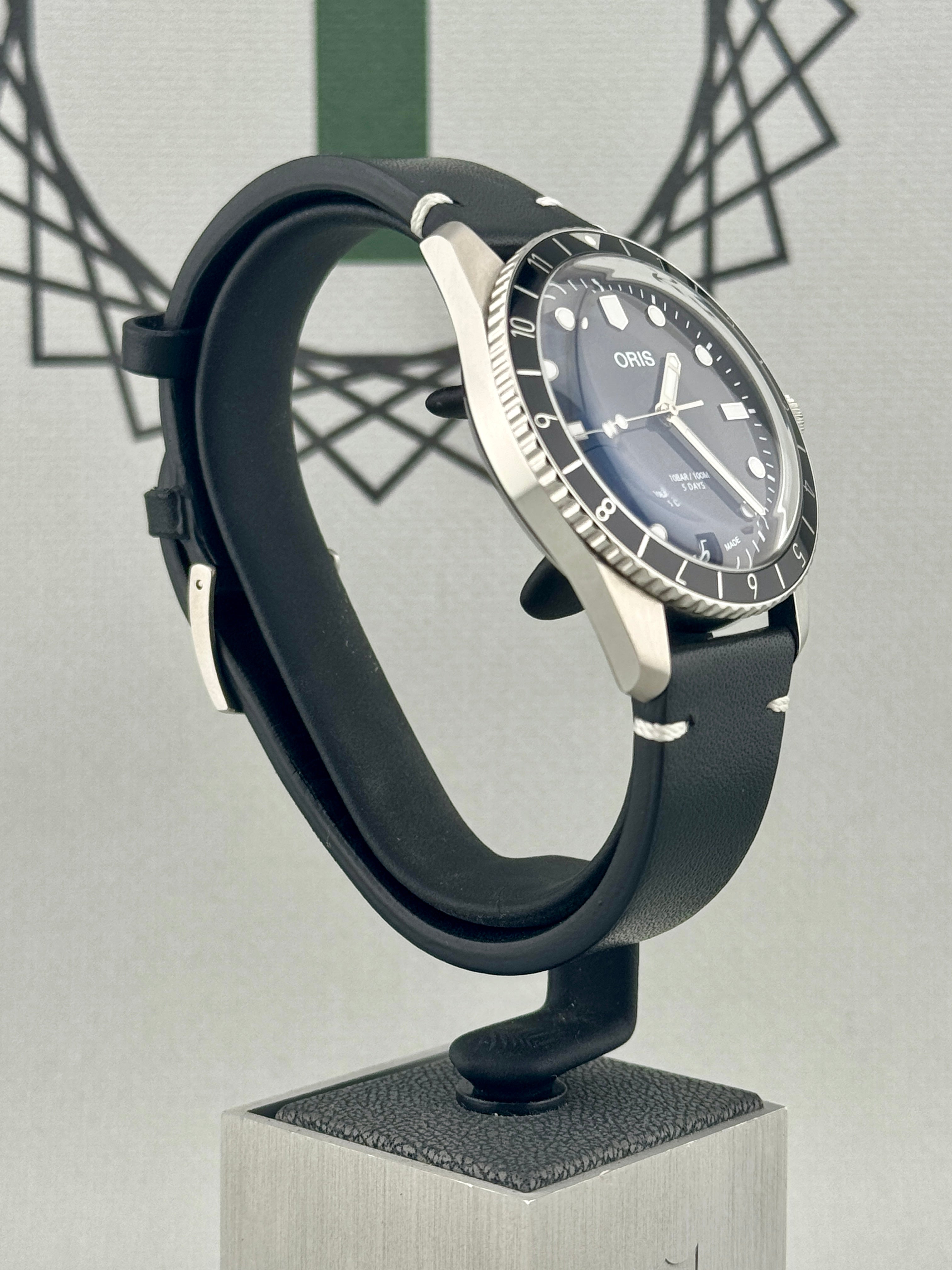 2025 Oris Divers Sixty Five 12h Cal 40mm 01 400 7772 4054 Full Set Part X Poss
